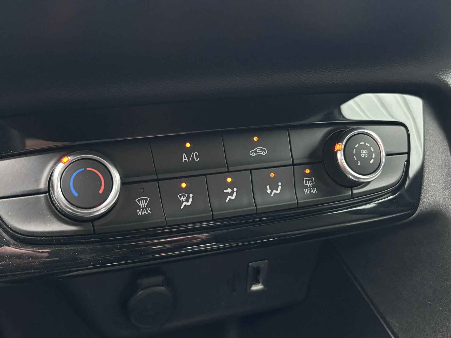 Opel Corsa 1.2 Turbo Edition Automaat |FULL LED KOPLAMPEN|NAVI PRO 7"|PARKEERSENSOREN|ARMSTEUN|LEDER STUURWIEL|ISOFIX|APPLE CARPLAY|ANDROID AUTO| - 31/51