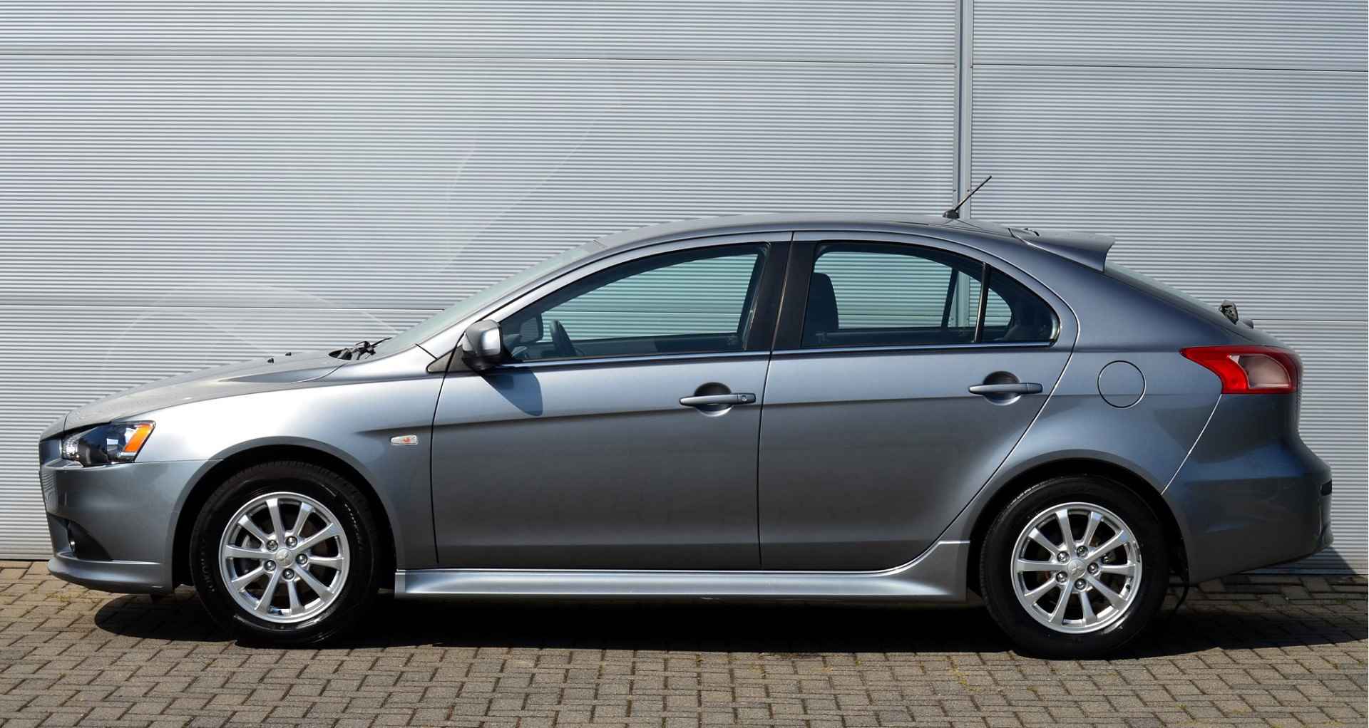 Mitsubishi Lancer Sportback 1.6 LIMITED EDITION CLEARTEC | CLIMATE | LICHTMETAAL | PDC | ALL IN RIJKLAARPRIJS - 7/41