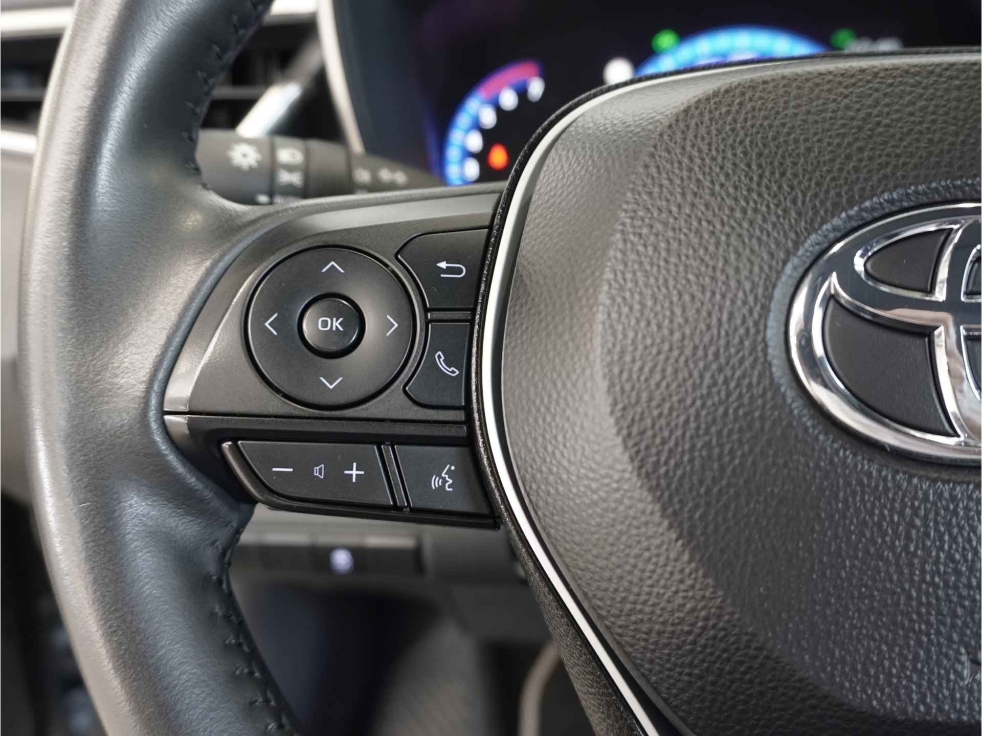 Toyota Corolla Touring Sports 1.8 Hybrid Business Plus | Navi | Keyless | Stoelverwarming | PDC v+a | Rijklaarprijs - 24/49