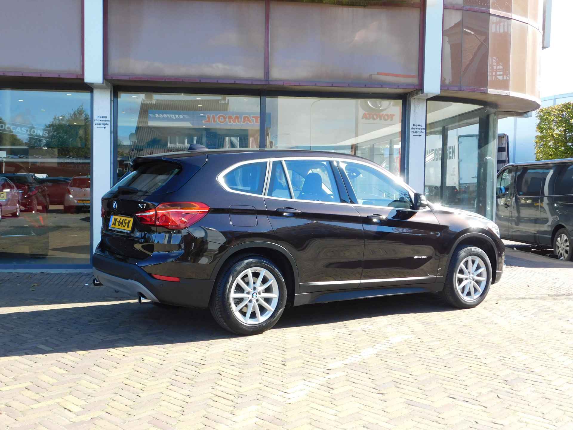 BMW X1 sDrive20i Centennial Executive | Trekhaak Afneembaar 1800 KG Trekgewicht| - 30/36