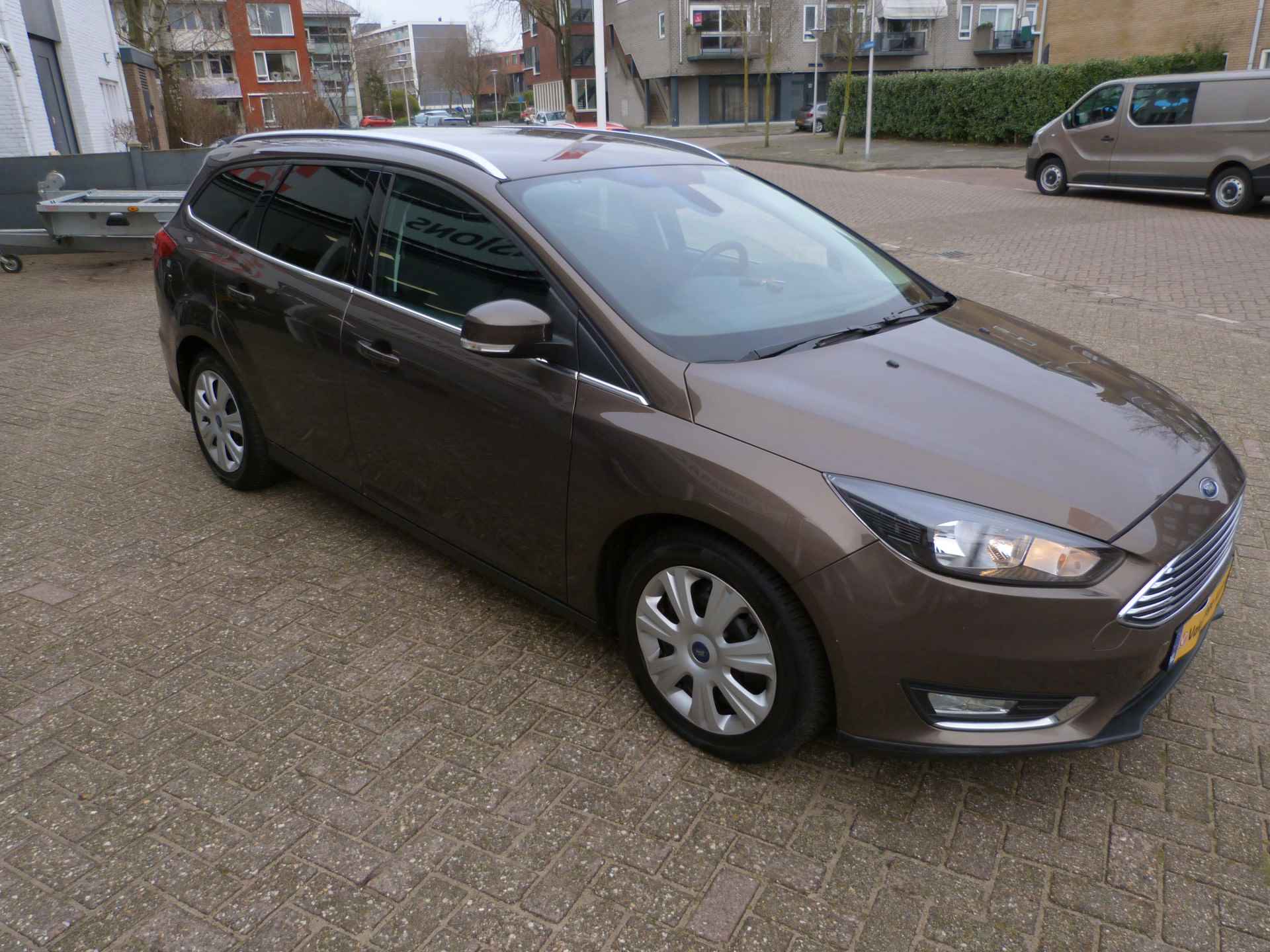 Ford FOCUS Wagon 1.0 Titanium - 5/19