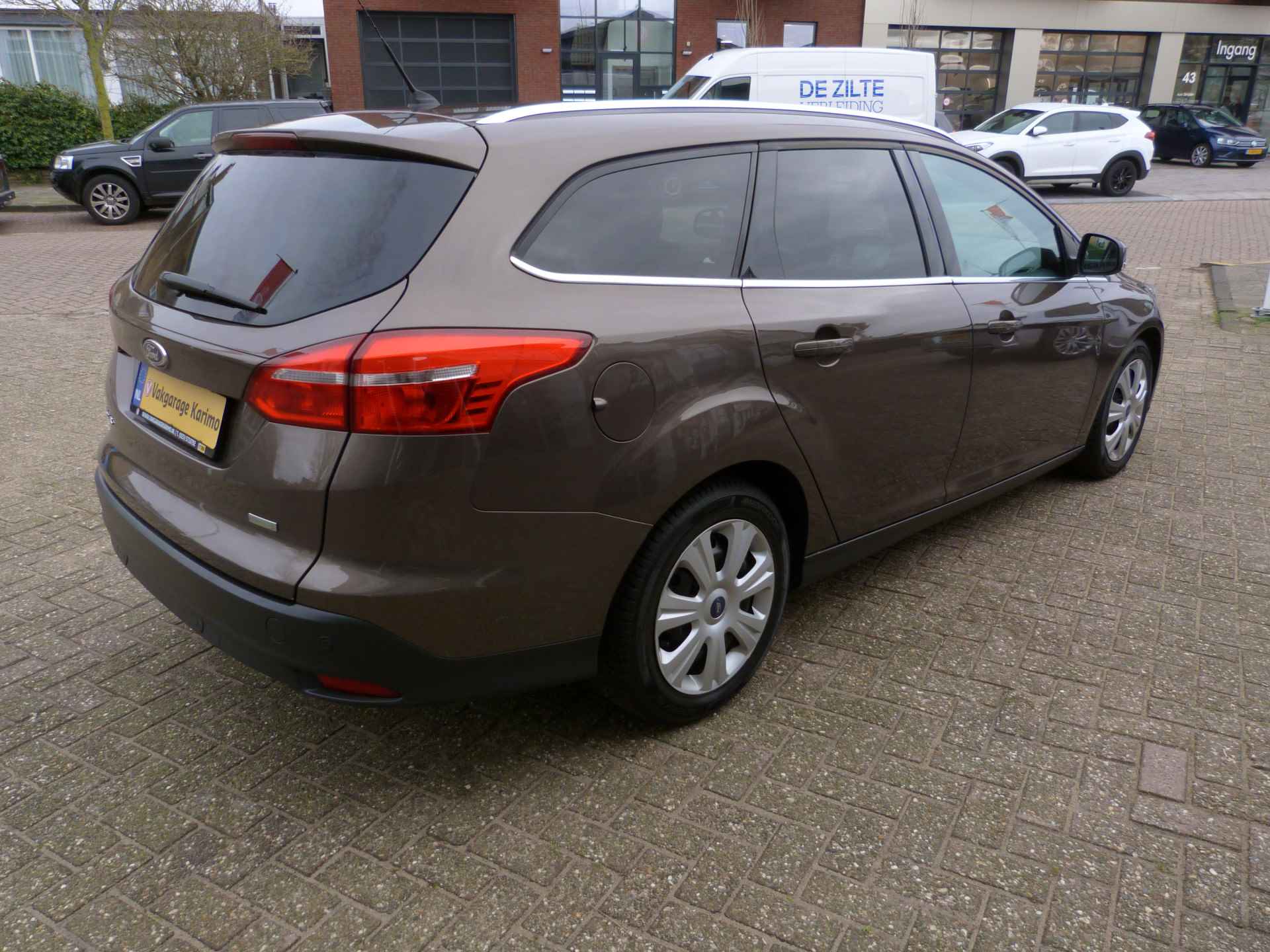 Ford FOCUS Wagon 1.0 Titanium - 6/19