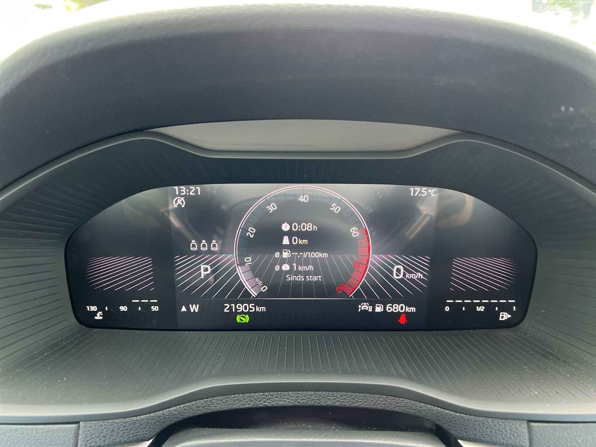 Škoda Karoq 1.5 TSI ACT 150 pk DSG | Navi | Clima | PDC | A-Camera | App Connect | - 10/26