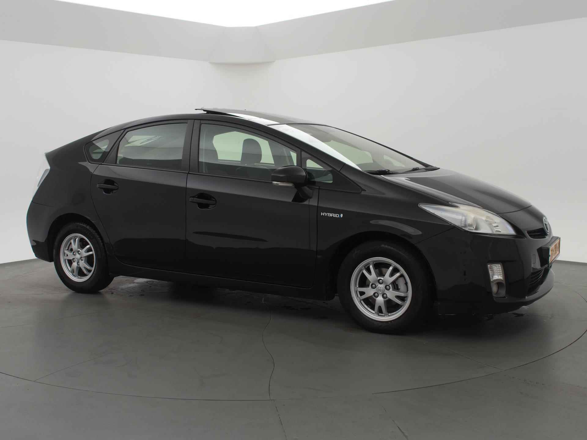 Toyota Prius 1.8 HYBRID AUT. SOLAR PANORAMA DAK *DEALER ONDERHOUDEN* - 19/27