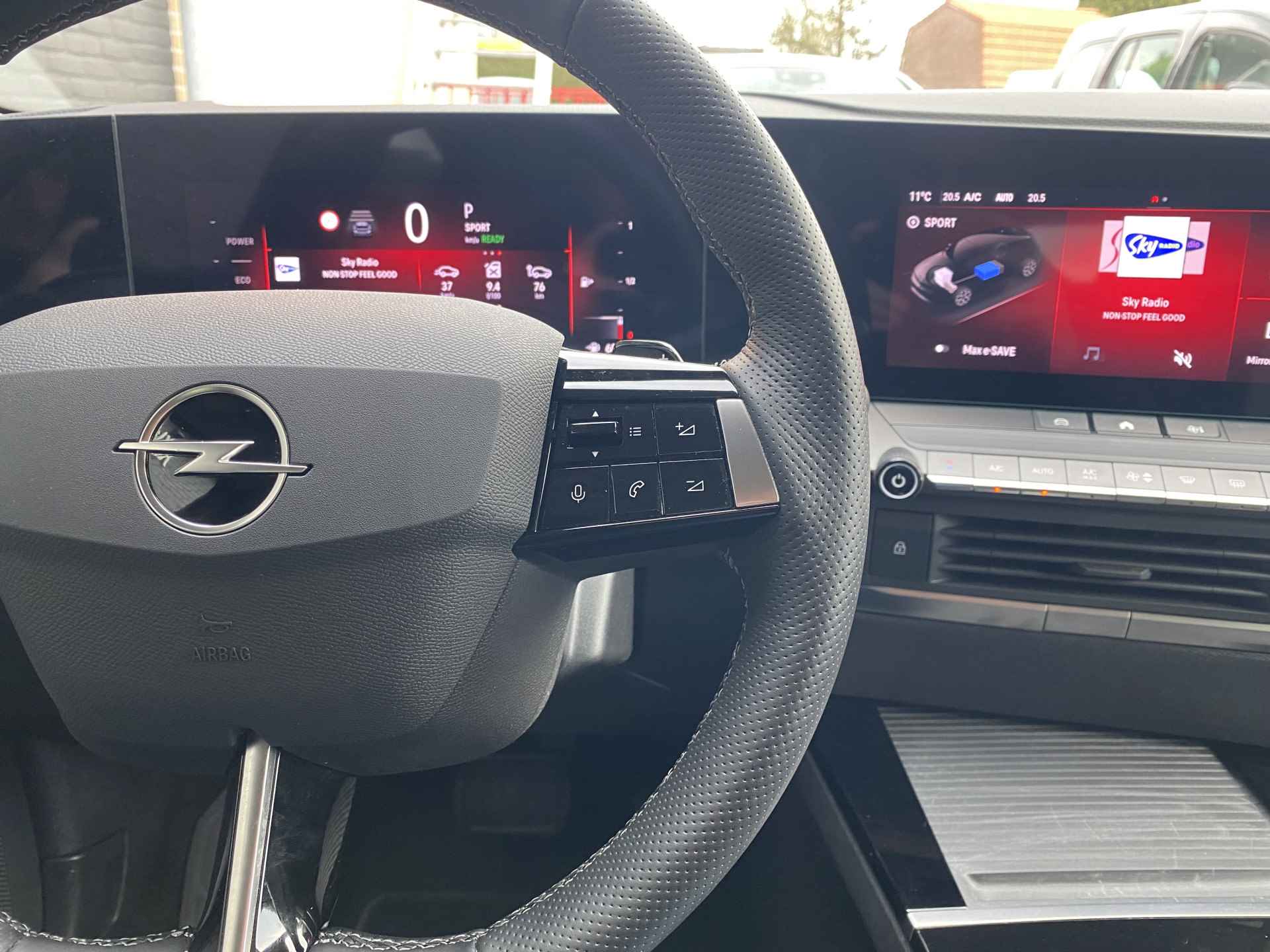 Opel Astra 1.6 Hybrid 180 pk Edition AUT. | 1e eigenaar | apple carplay/android auto | adaptieve cruise | two tone kleur | incl. BTW - 33/42