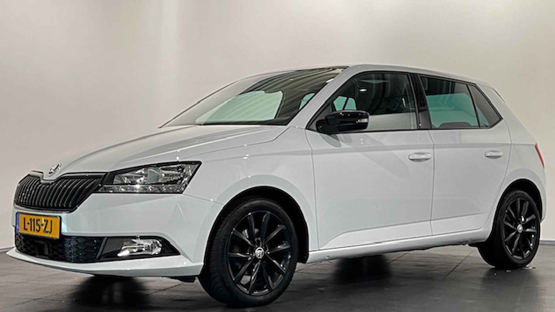 Skoda Fabia 1.0 TSI Greentech 95pk Sport Business | NAVIGATIE - 4/56