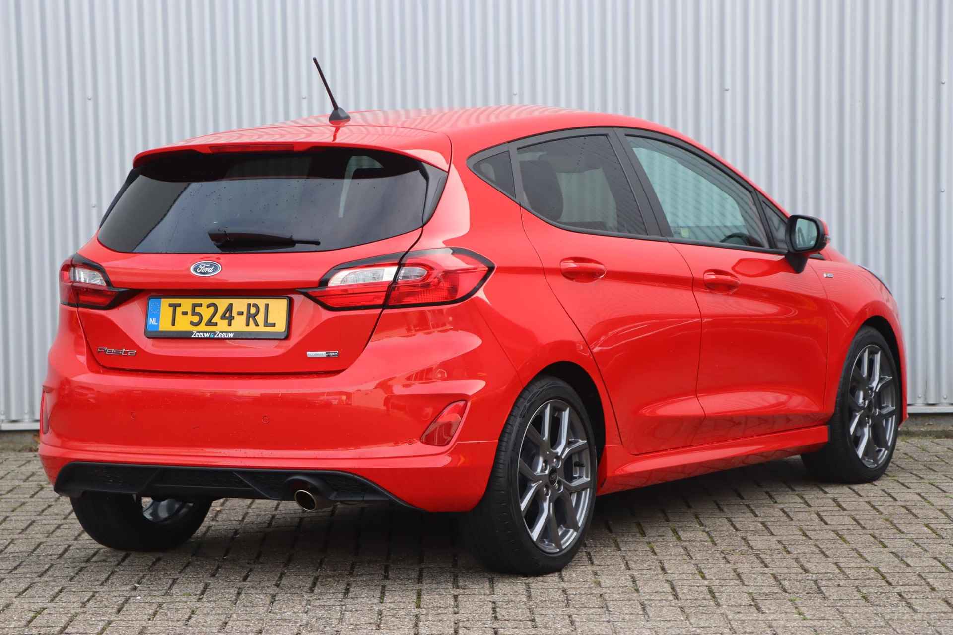 Ford Fiesta 1.0 EcoBoost Hybrid ST-Line | Cruise Controle | Apple Carplay / Android Auto | Climate control | Privacy Glass | Parkeersensoren achter | Regensensor | - 7/34