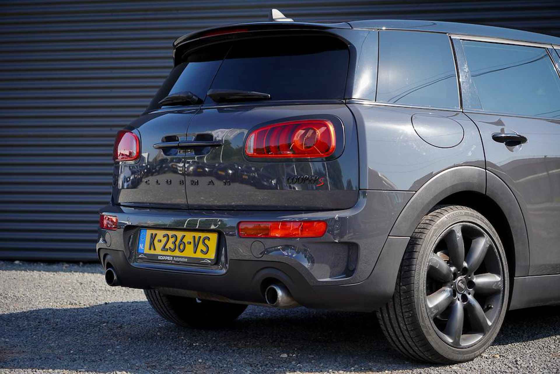 Mini Clubman 2.0 Cooper S Chili Serious Business / Pano / Aut / Stoelverwarming - 57/65