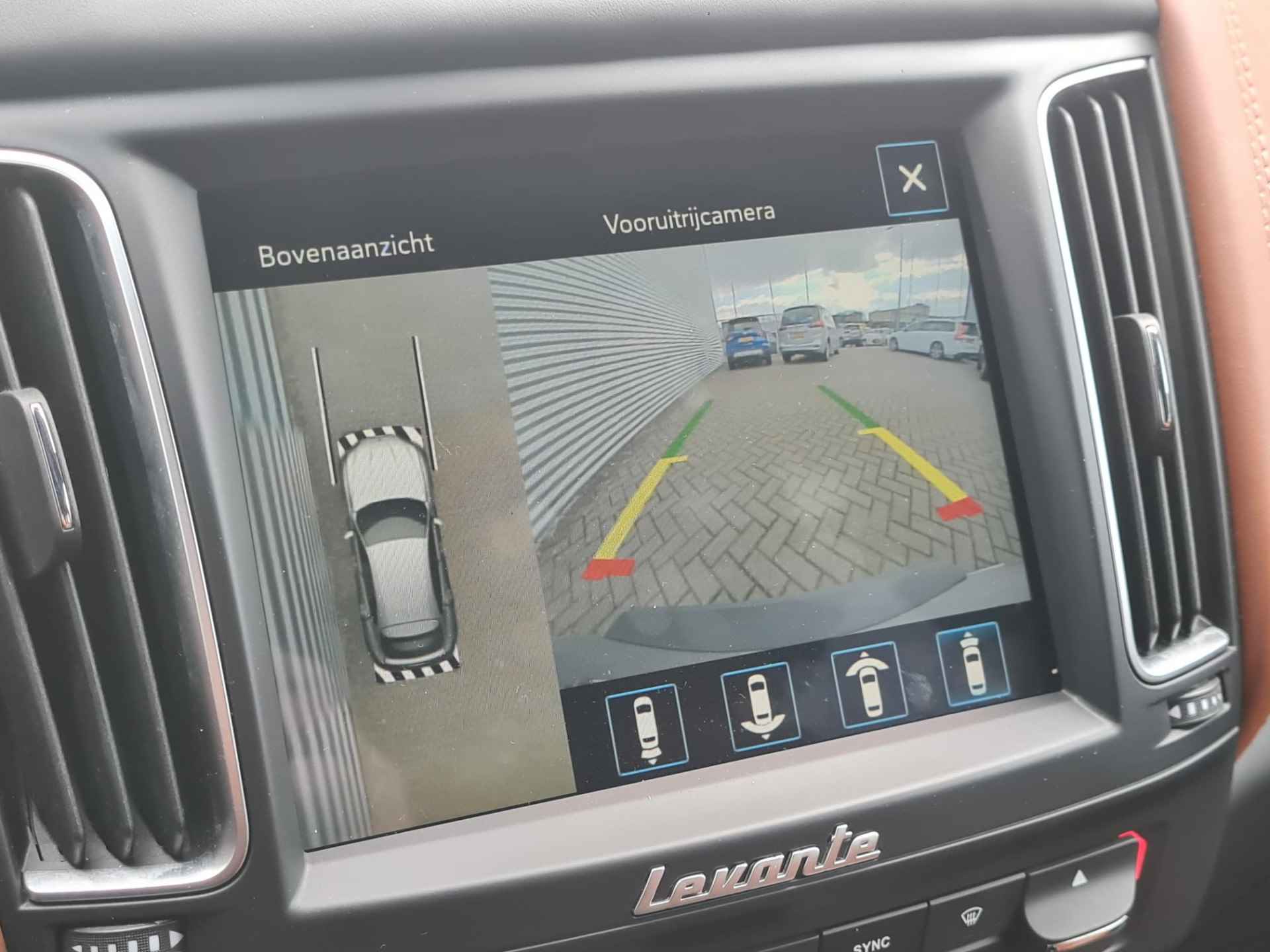 Maserati Levante 3.0 V6 S AWD GranSport | Softclose | 360 Camera | Stoelververwarming en verkoeling - 20/38
