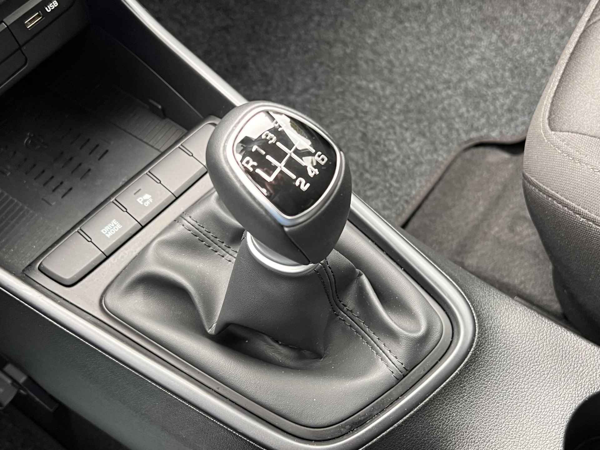 Hyundai Bayon 1.0 T-GDI Comfort / Private Lease Vanaf €429,- / Apple Carplay Android / Camera / - 19/50