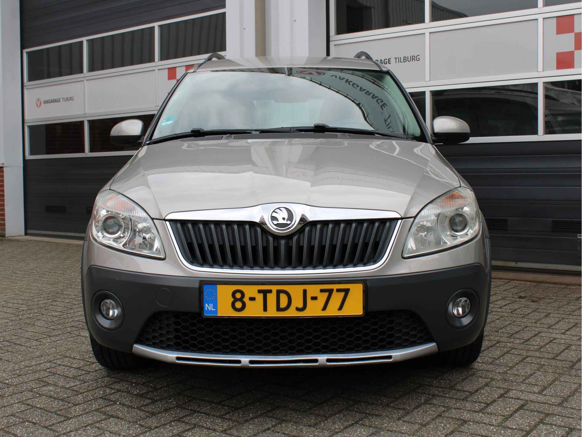 Škoda Roomster 1.2 TSI Ambition Airco/Cruise control/Elek.ramen+spiegels/CV/Trekhaak - 42/51