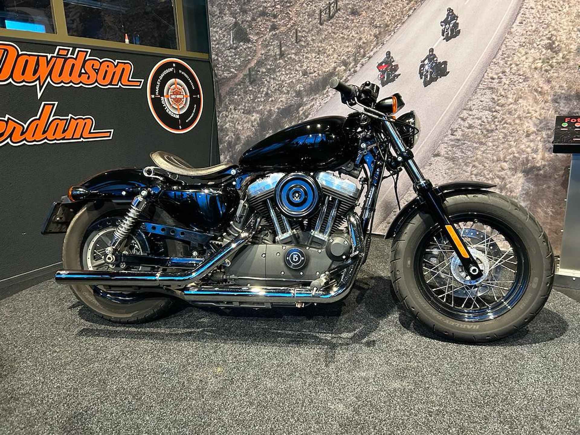 Harley-Davidson XL 1200 X Forty-Eight - 1/16