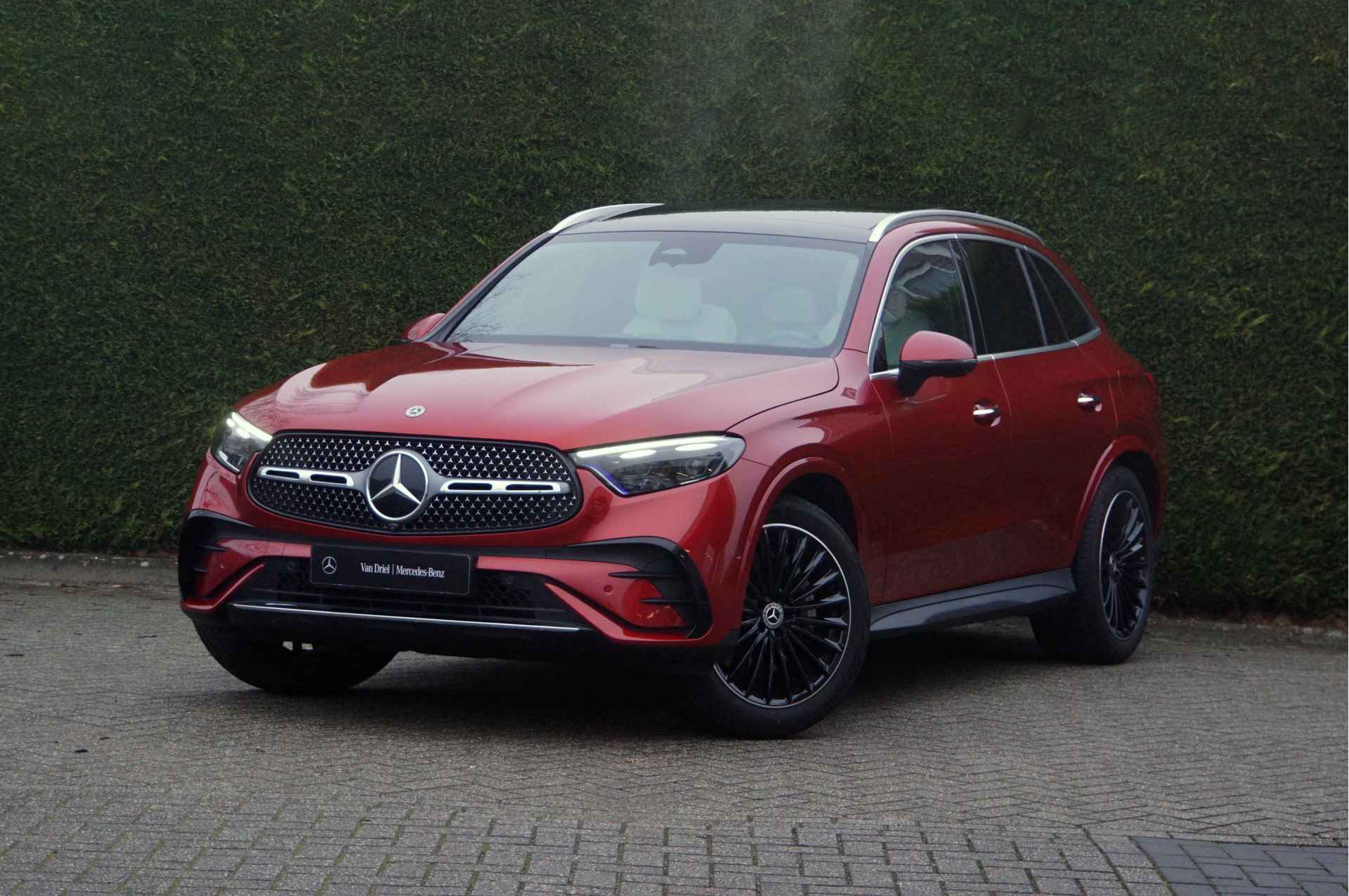 Mercedes-Benz GLC GLC 300 e 4M AMG Line | Achterasbest Luchtvering MANUFAKTUR - 18/47