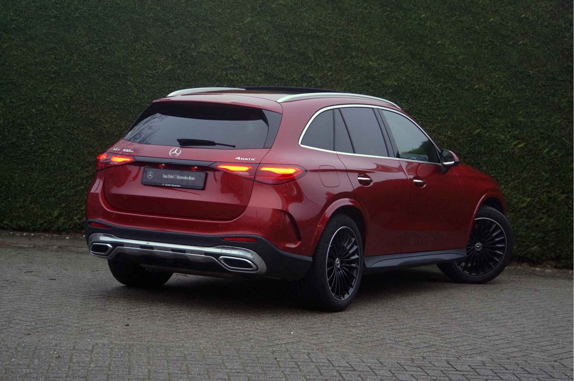 Mercedes-Benz GLC GLC 300 e 4M AMG Line | Achterasbest Luchtvering MANUFAKTUR - 34/47