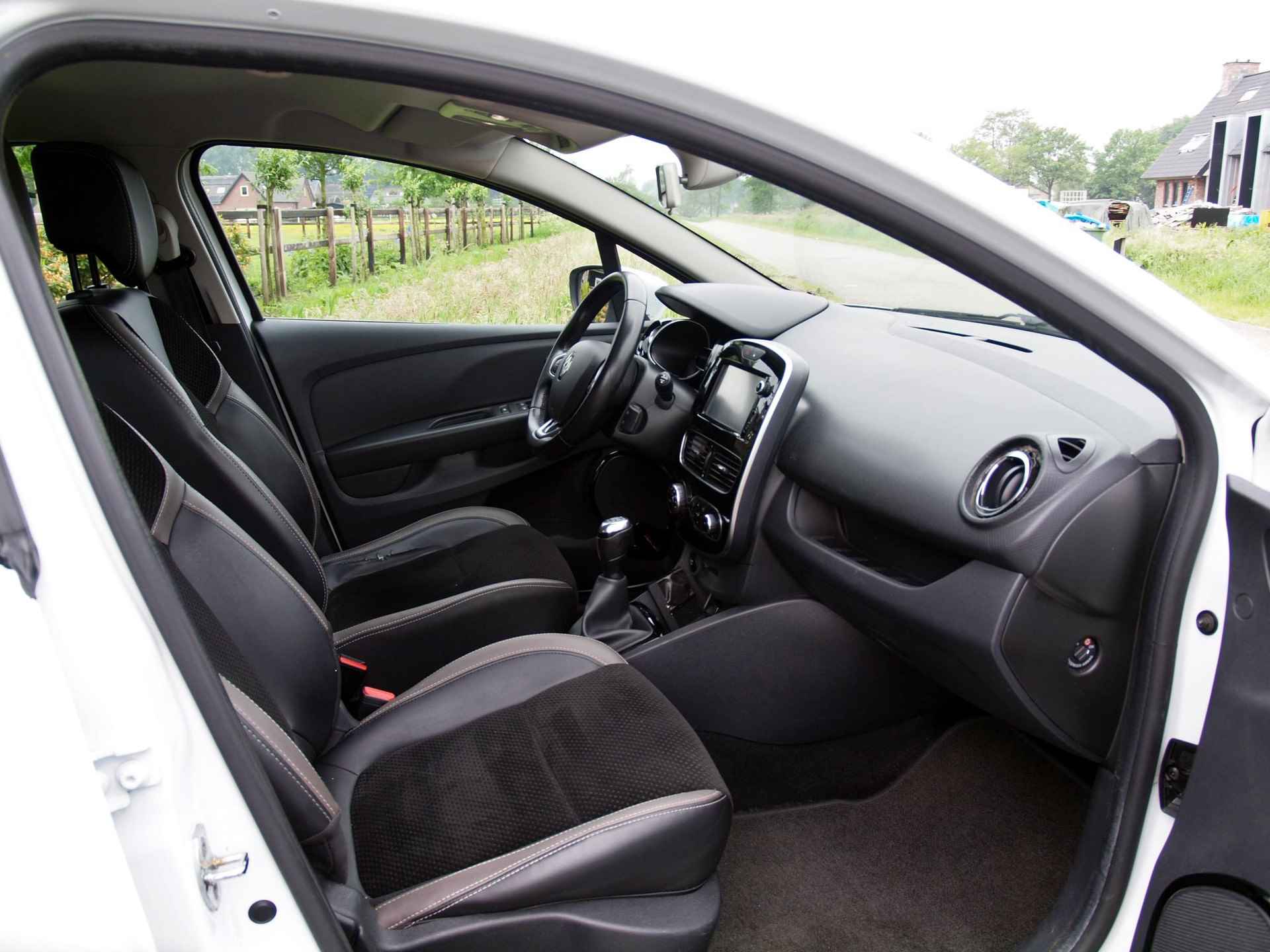 Renault Clio Estate 0.9 TCe Intens | Navigatie | Bluetooth | NL-Auto | - 11/27