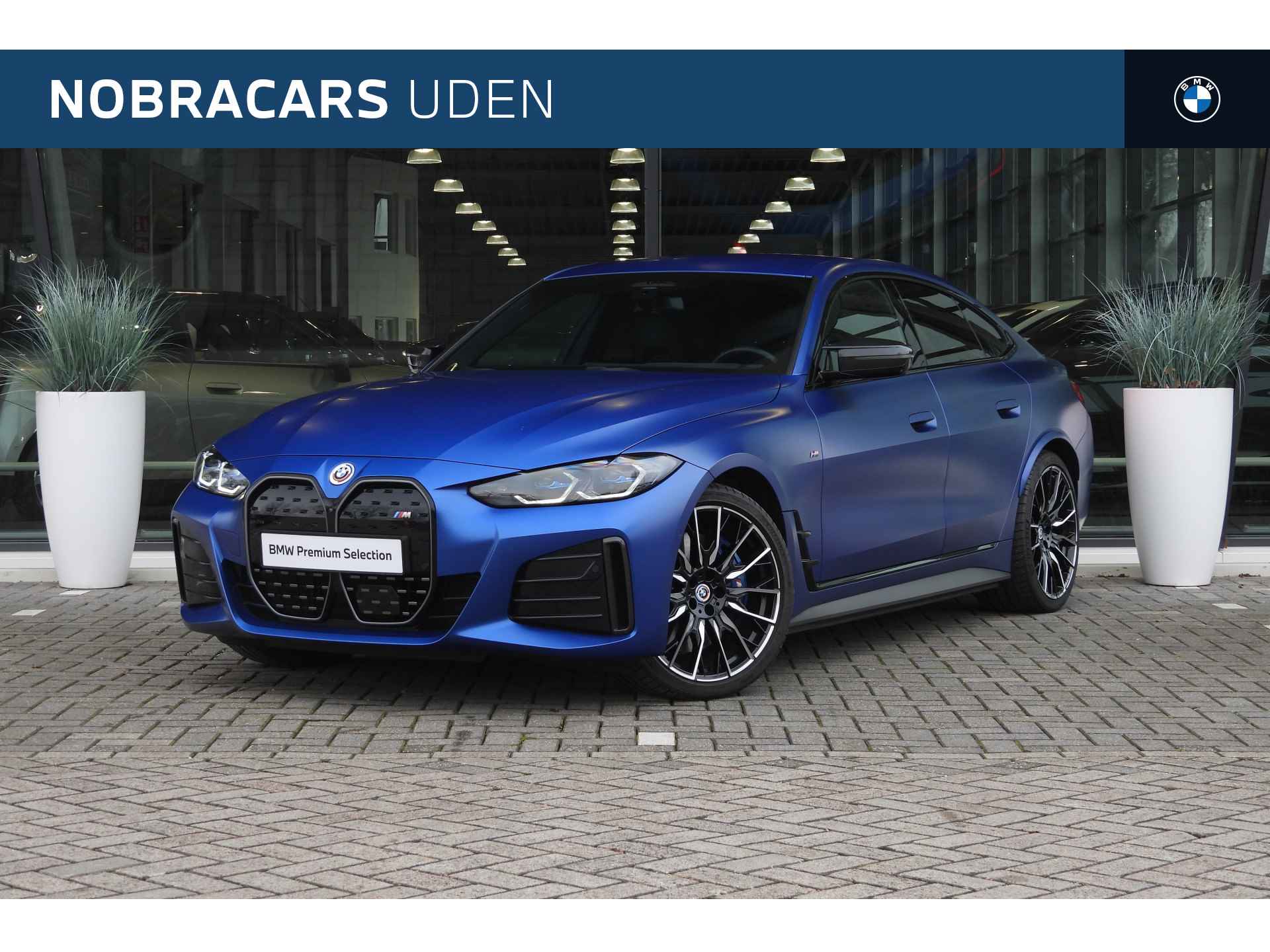 BMW i4 M50 High Executive / BMW M 50 Jahre uitvoering / M sportstoelen / Laserlight / Comfort Access / M Adaptief onderstel / Parking Assistant Plus