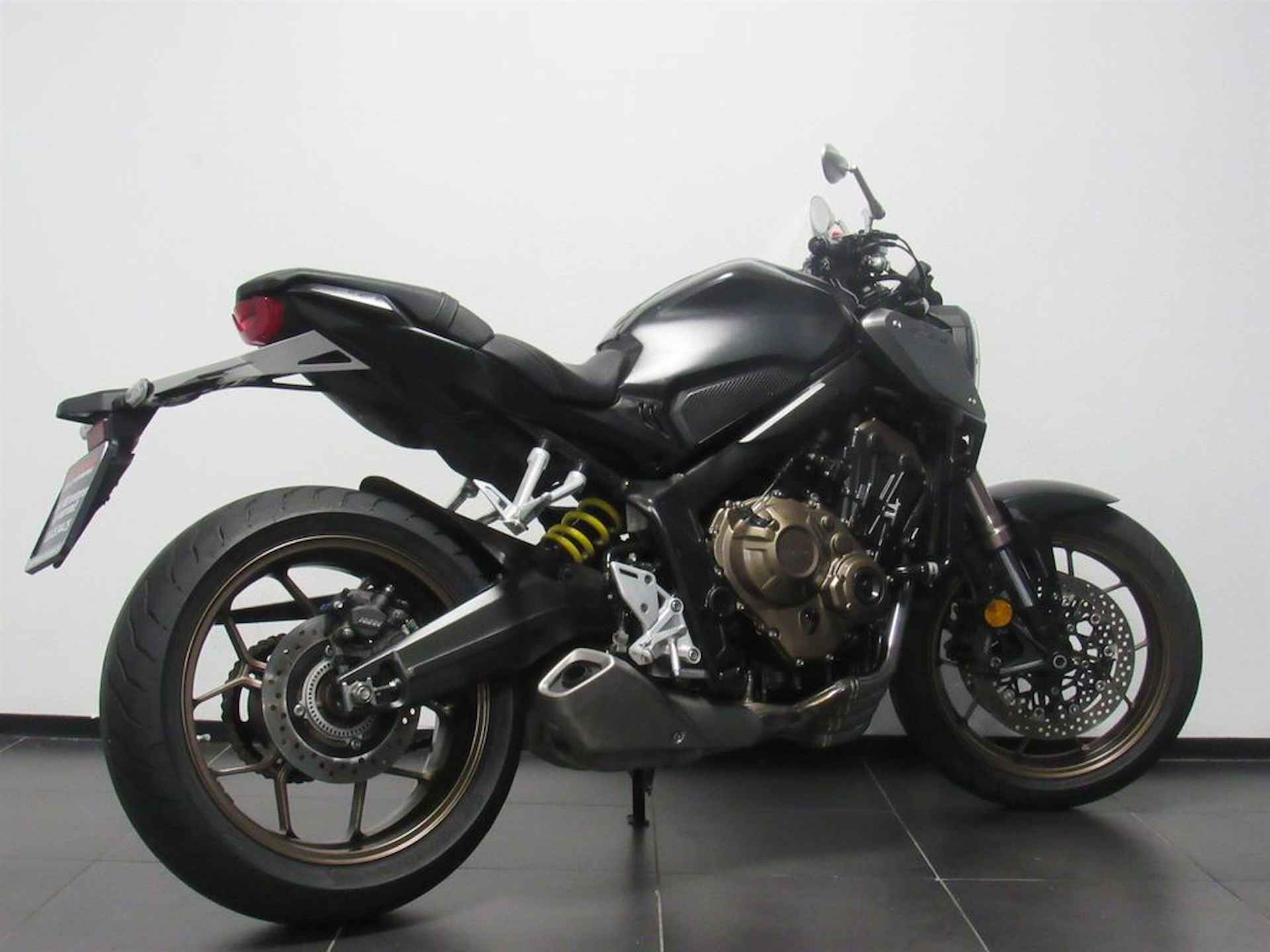 Honda CB 650 R ABS - 6/14