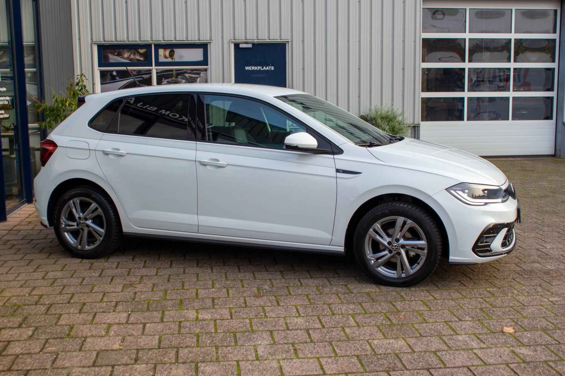 Volkswagen Polo 1.0 TSI R-Line Business | Prijs rijklaar incl. 12 mnd garantie | IQ Light Navi Stoelverwarming - 10/40