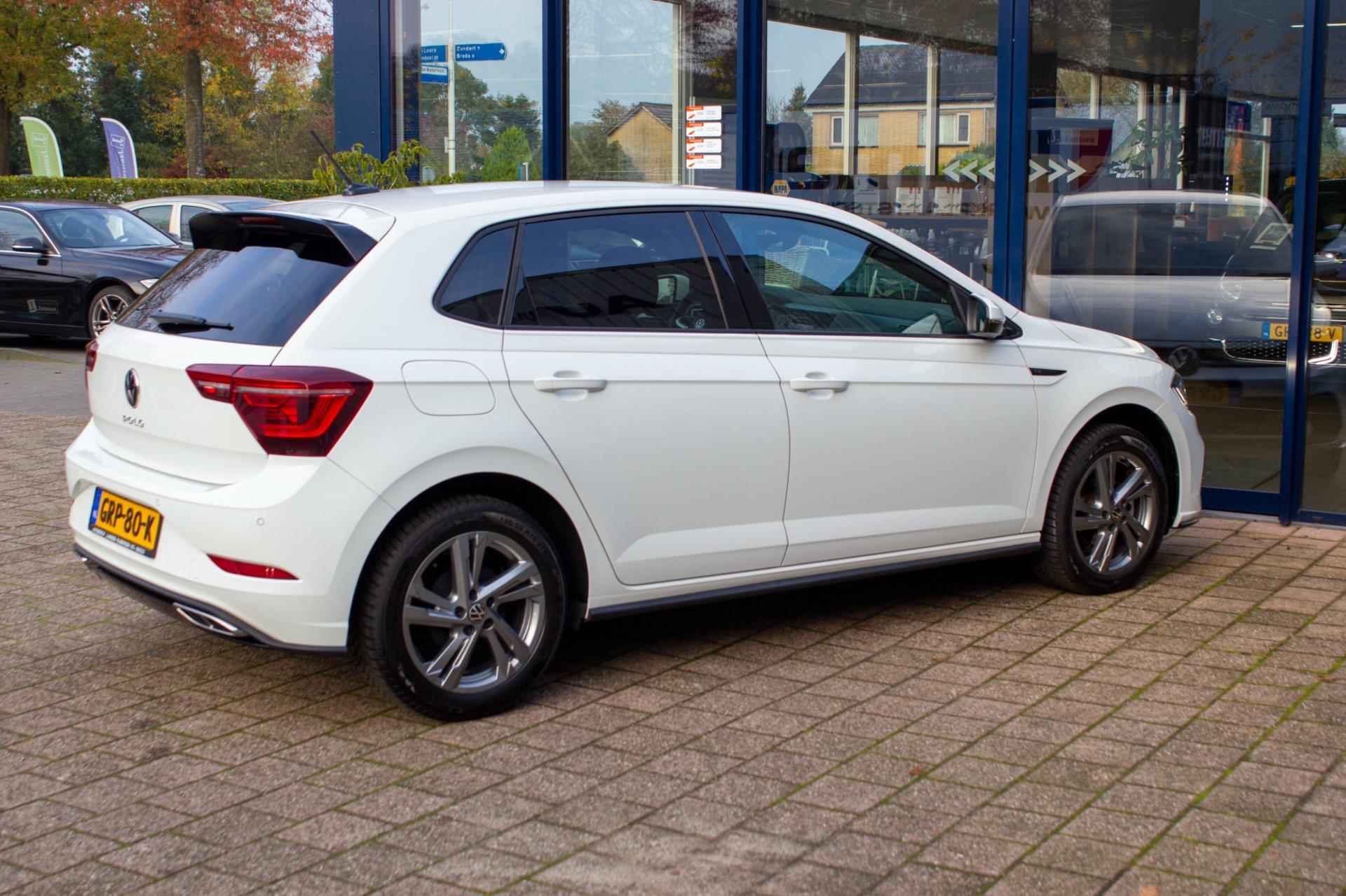 Volkswagen Polo 1.0 TSI R-Line Business | Prijs rijklaar incl. 12 mnd garantie | IQ Light Navi Stoelverwarming - 17/40