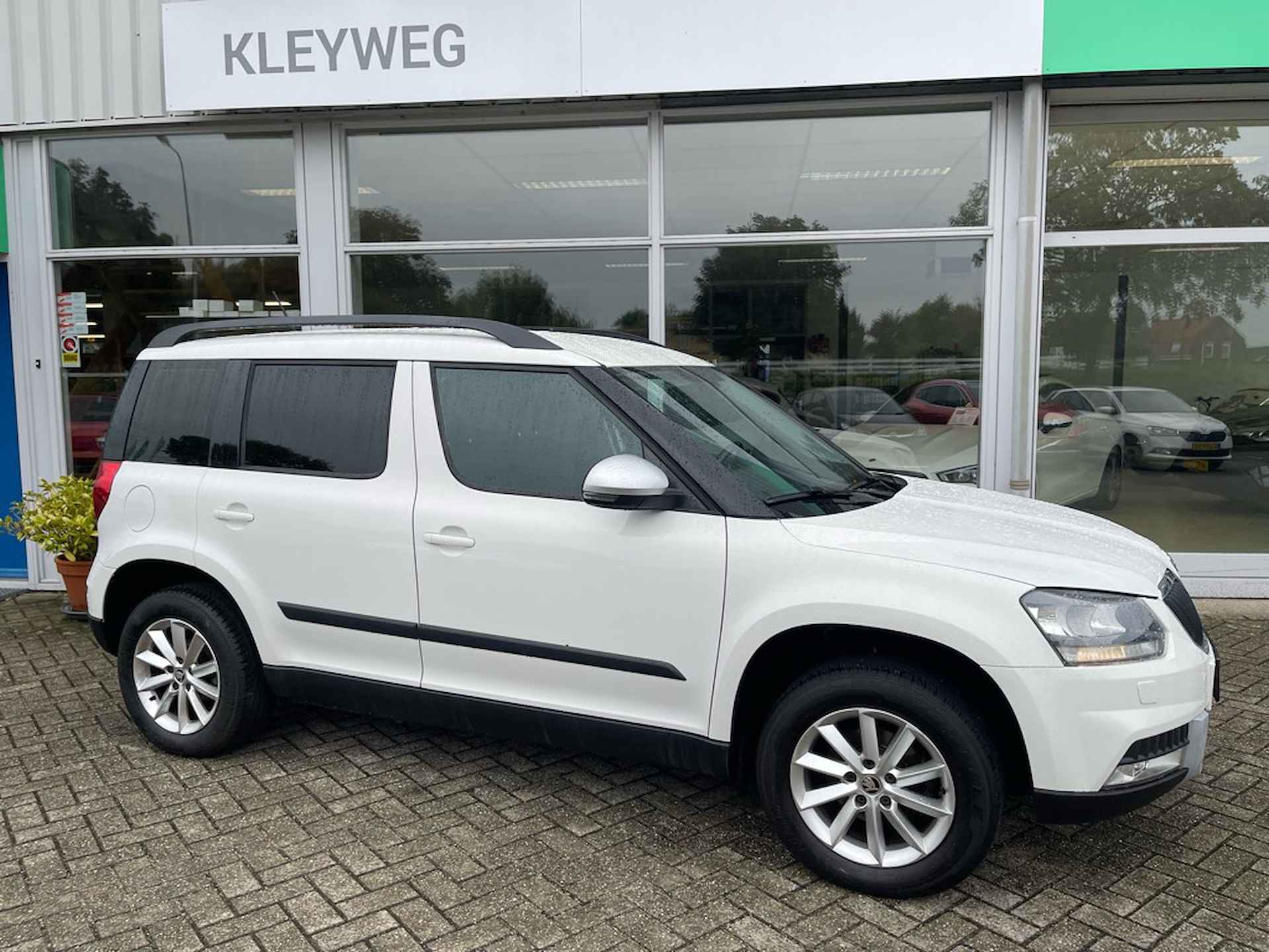 Skoda Yeti Outdoor 1.2 TSI Grt Drive, Automaat, Stoelverwarming - 5/24