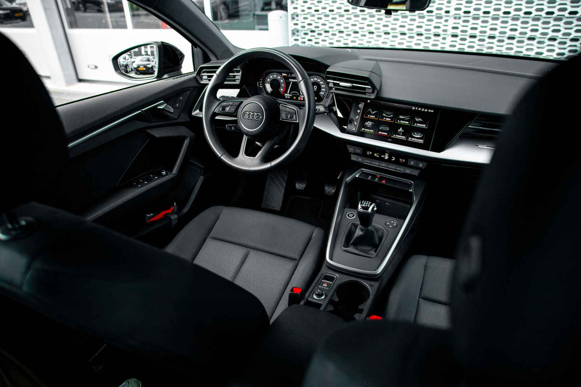 Audi A3 Sportback 30 TFSI 110pk Pro Line - 32/48
