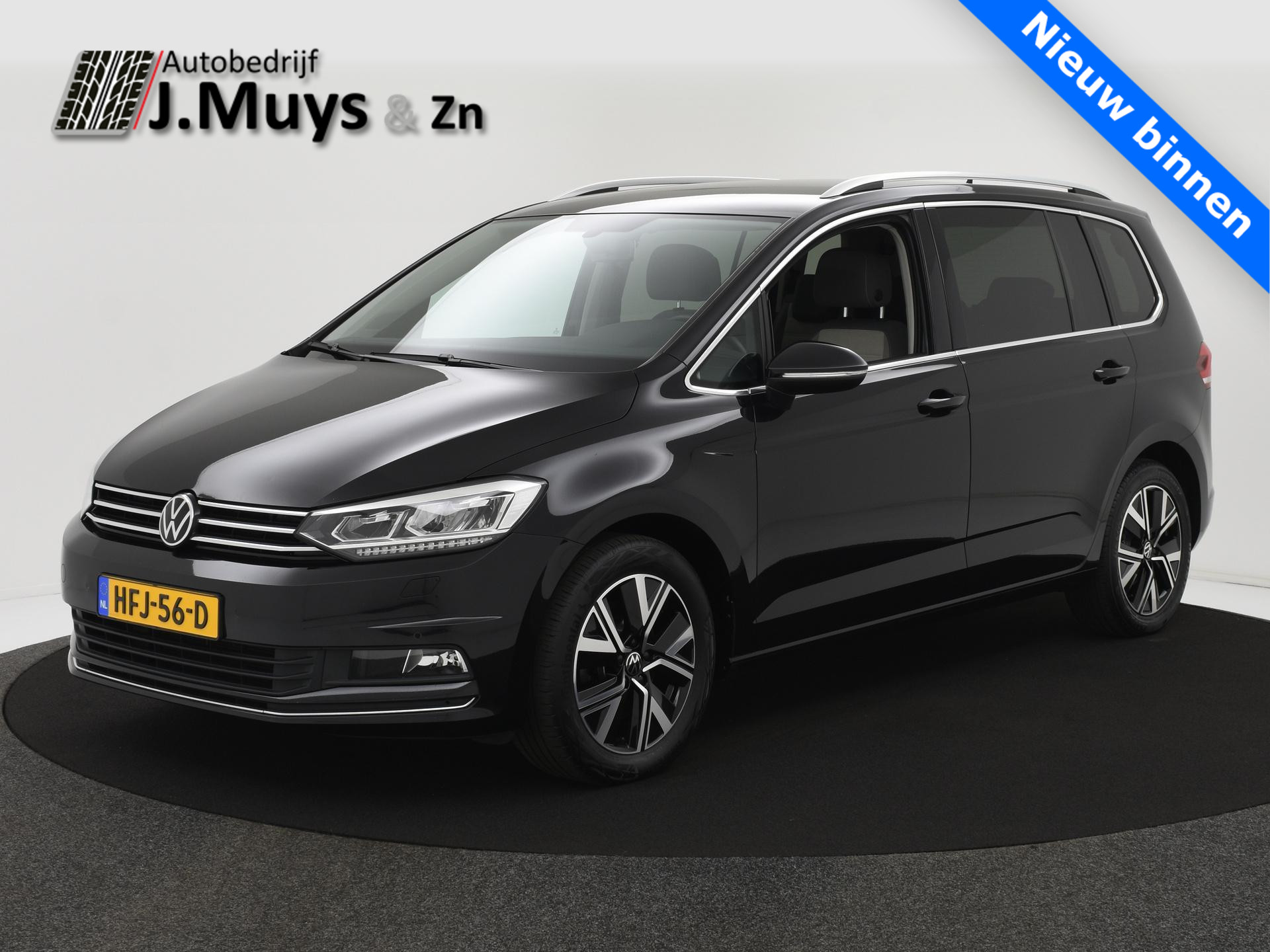 Volkswagen Touran 1.5 TSI Comfortline Business 7p TREKH|LED|CRUISE|PDC|STOELVERW|APPLECARPLAY