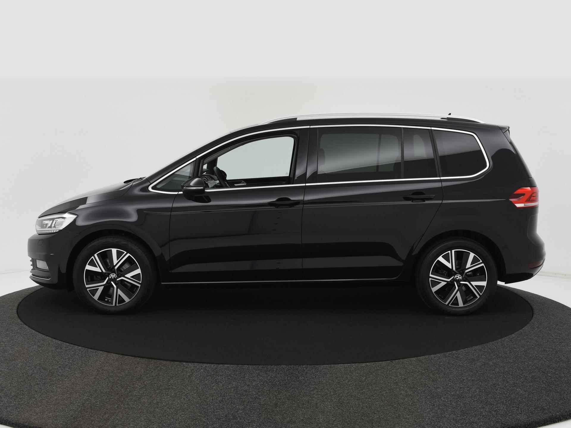 Volkswagen Touran 1.5 TSI Comfortline Business 7p TREKH|LED|CRUISE|PDC|STOELVERW|APPLECARPLAY - 10/36