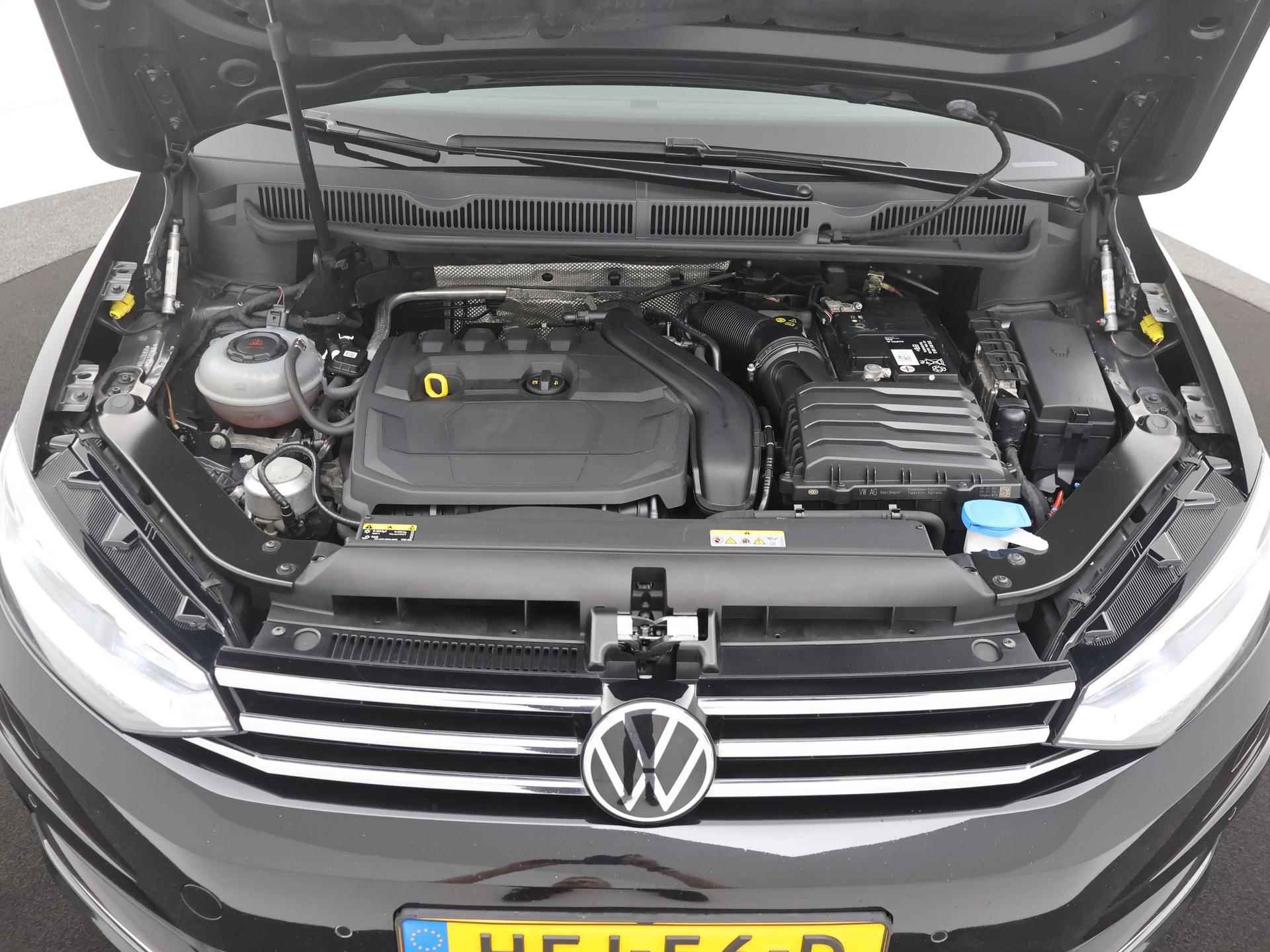 Volkswagen Touran 1.5 TSI Comfortline Business 7p TREKH|LED|CRUISE|PDC|STOELVERW|APPLECARPLAY - 32/36