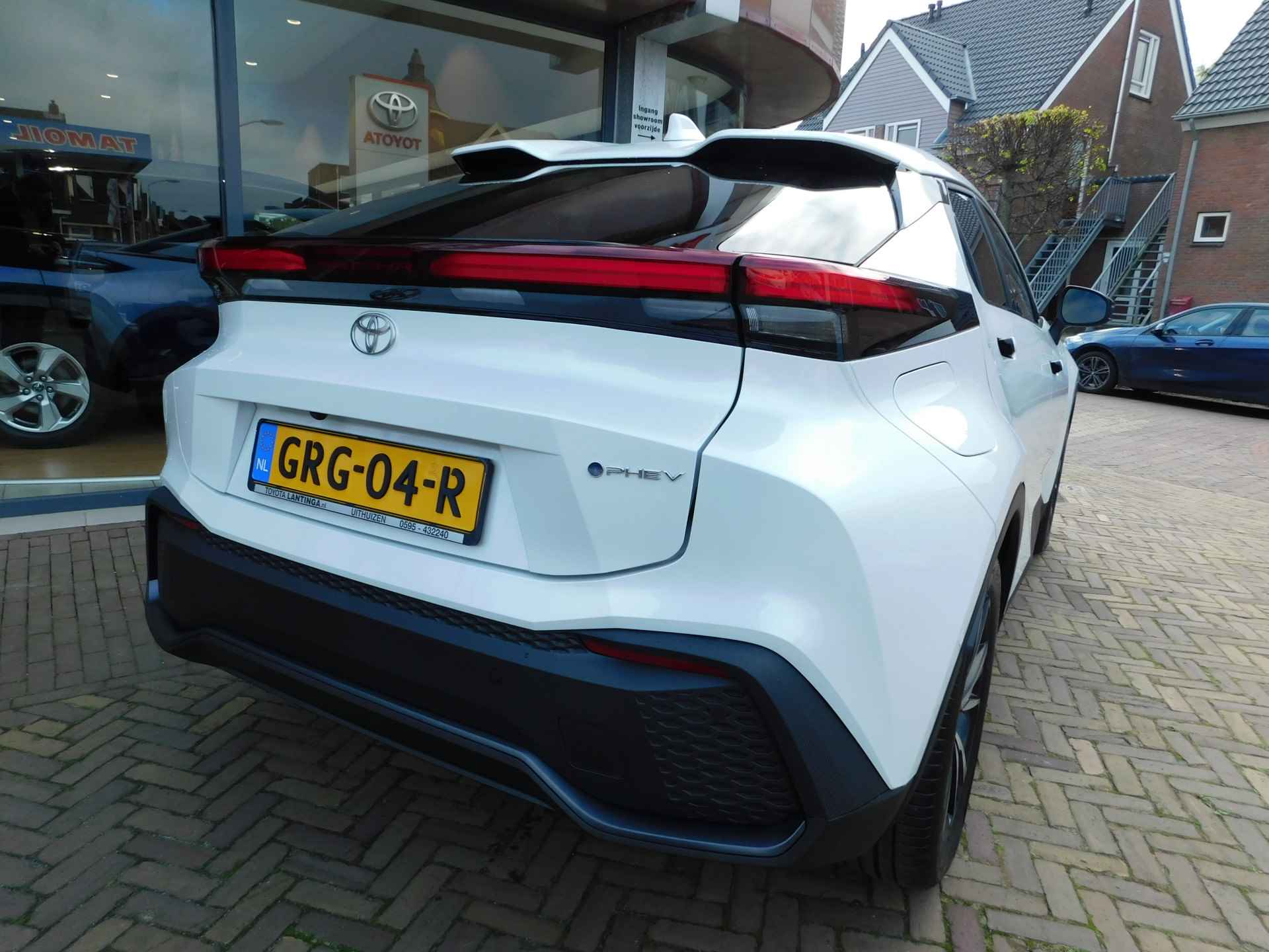 Toyota C-HR 2.0 Plug-in Hybrid 220 First Edition - 48/49