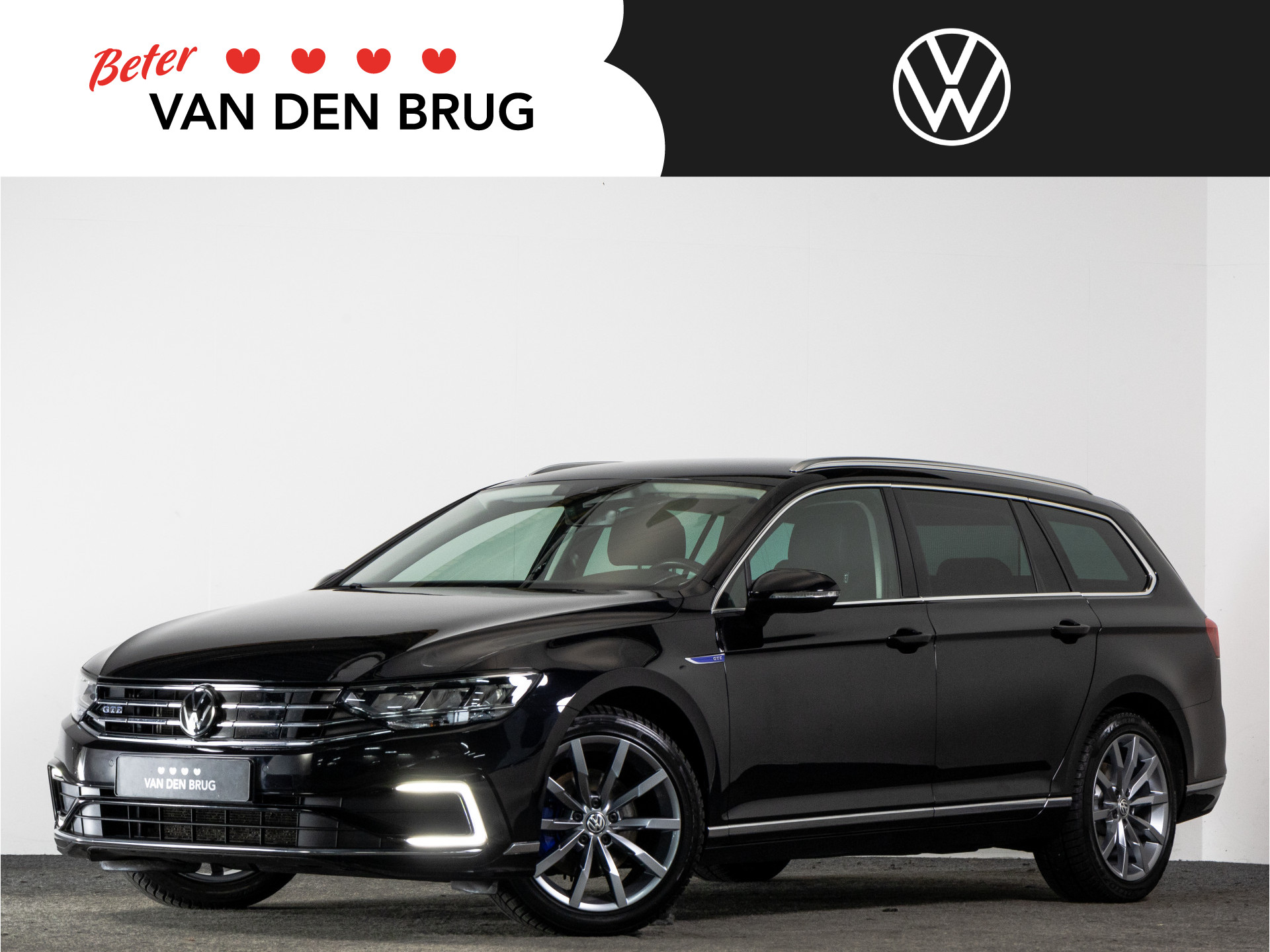 Volkswagen Passat GTE 1.4 TSI 218 PK Business AUTOMAAT | LED | Trekhaak | Navigatie | Achteruitrijcamera | Travel Assist | Stoelverwarming |