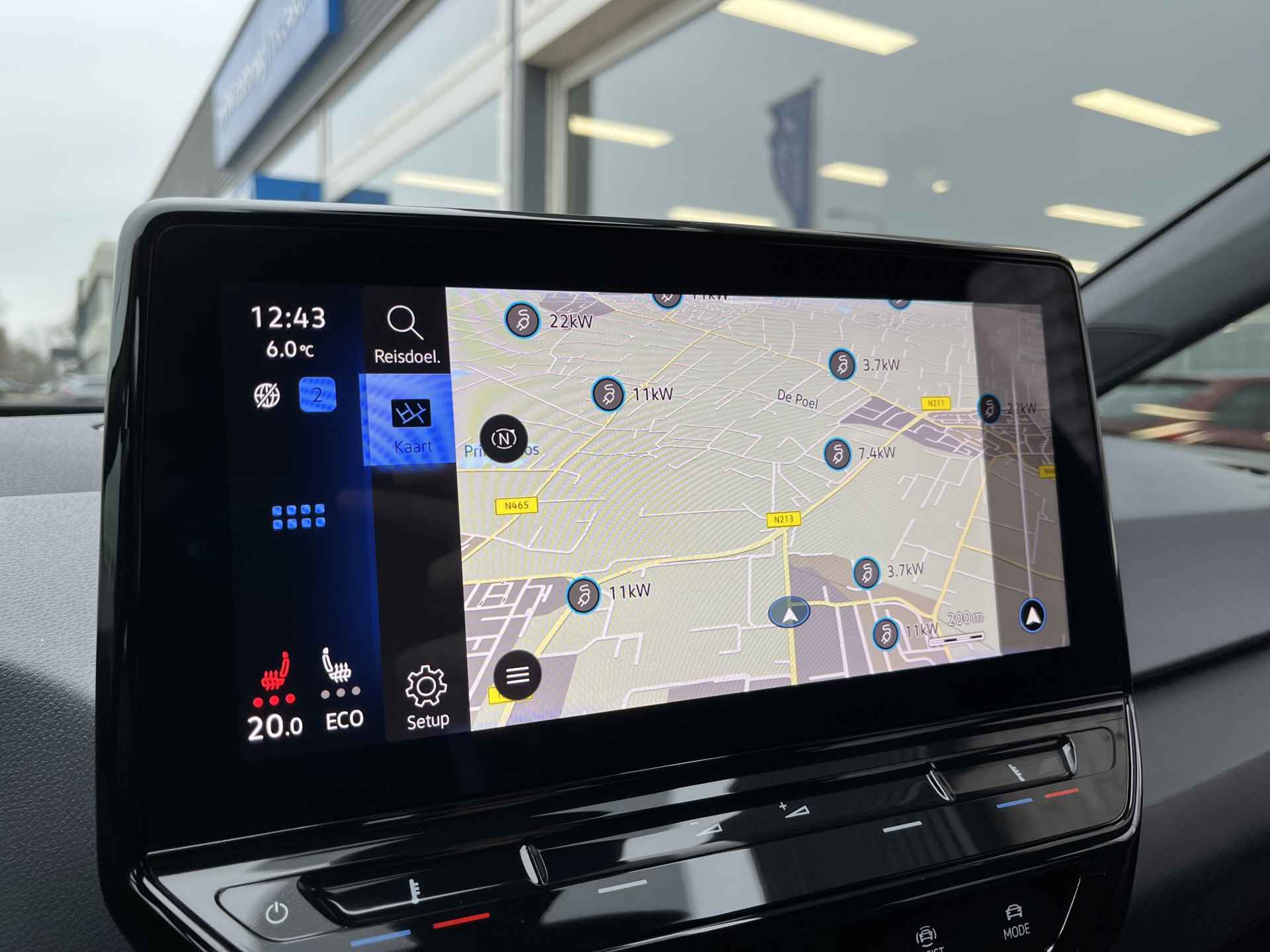 Volkswagen ID.3 First 58 kWh / AUTOMAAT/ ADAPT. CRUISE/ NAVI/ APP-CONNECT/ DAB/ STUUR & STOELVERWARMING/ PARK. SENSOREN - 18/44