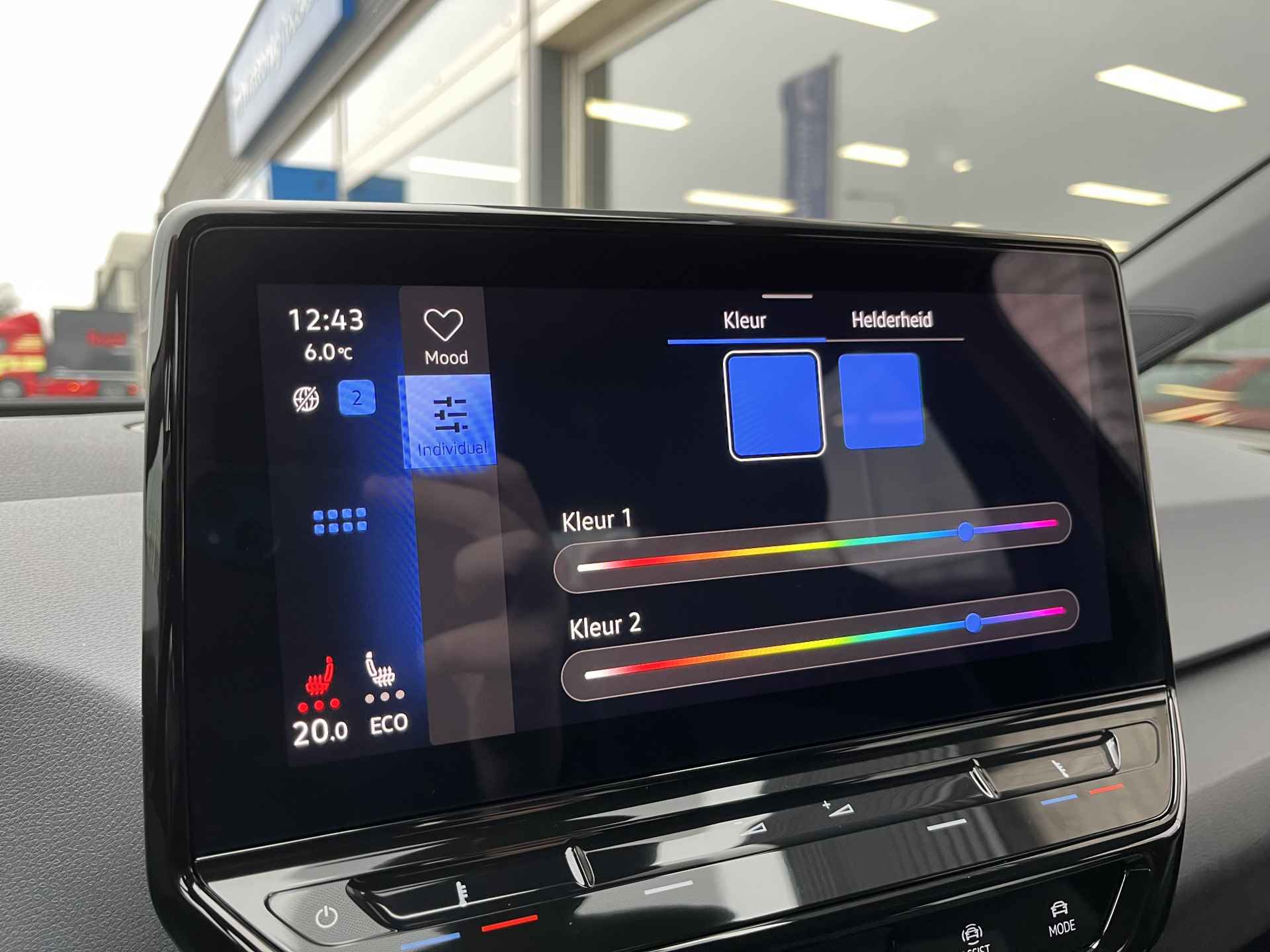 Volkswagen ID.3 First 58 kWh / AUTOMAAT/ ADAPT. CRUISE/ NAVI/ APP-CONNECT/ DAB/ STUUR & STOELVERWARMING/ PARK. SENSOREN - 20/44