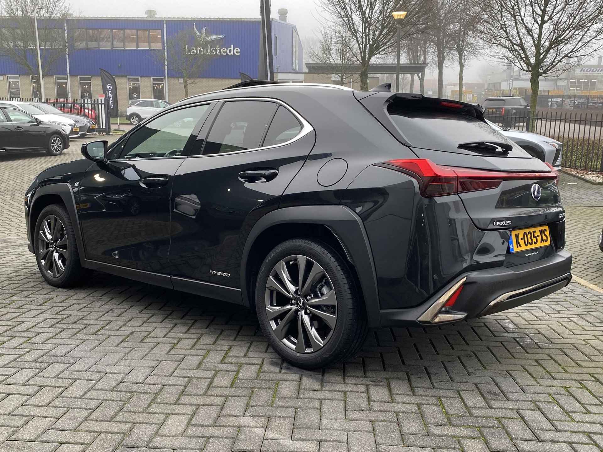 Lexus UX 250h F Sport Line NL-AUTO SCHUIFDAK EL-STOELEN STOELVERW NAV CARPLAY BLIND-SPOT KEYLESS - 5/42