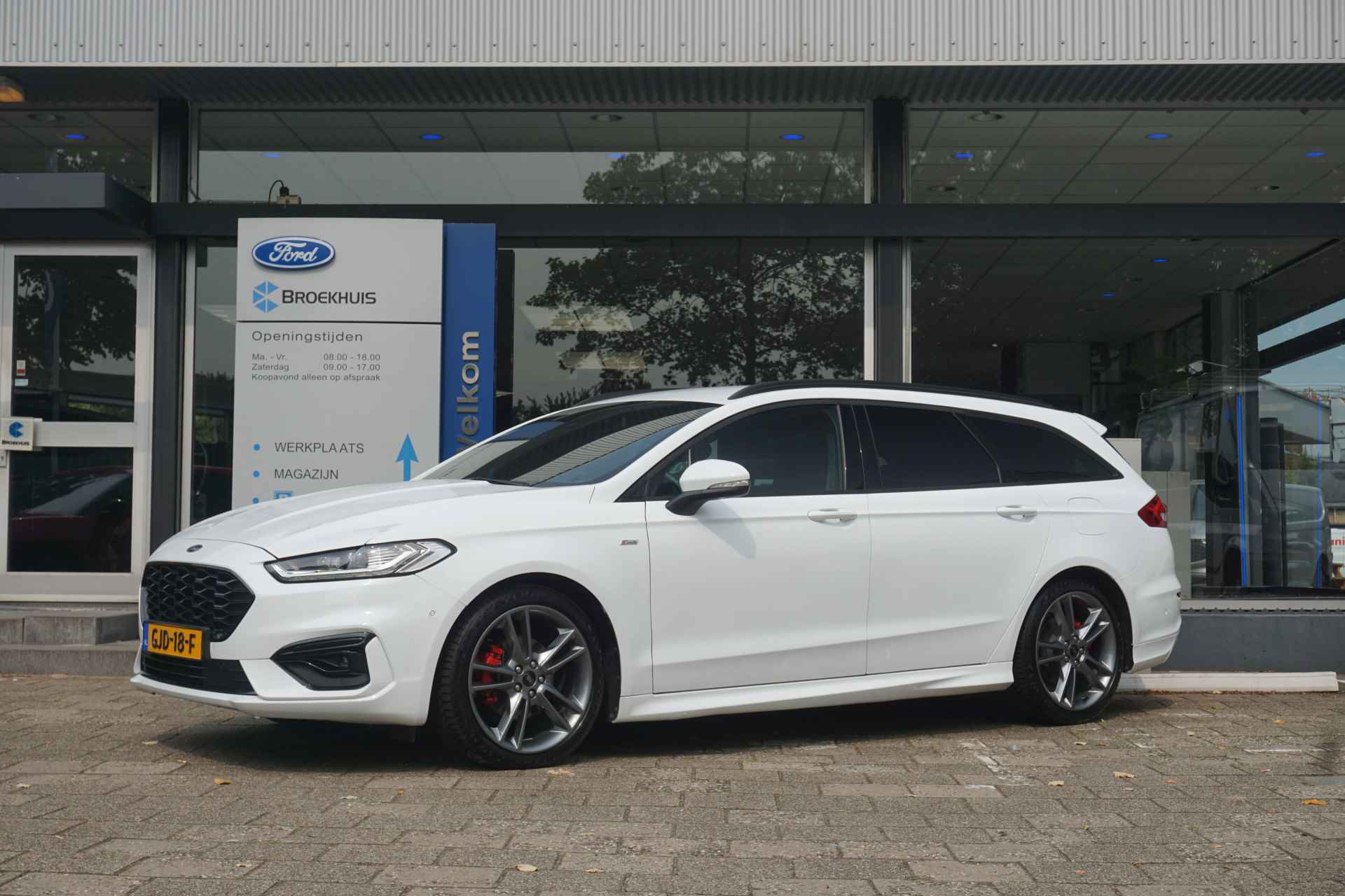 Ford Mondeo Wagon 2.0 Hybrid ST-Line | 19" LMV | BLIS | SONY | ALCANTARA | Winter Pack | Adaptive Cruise Control | Camera | Dealeronderhoude - 2/55