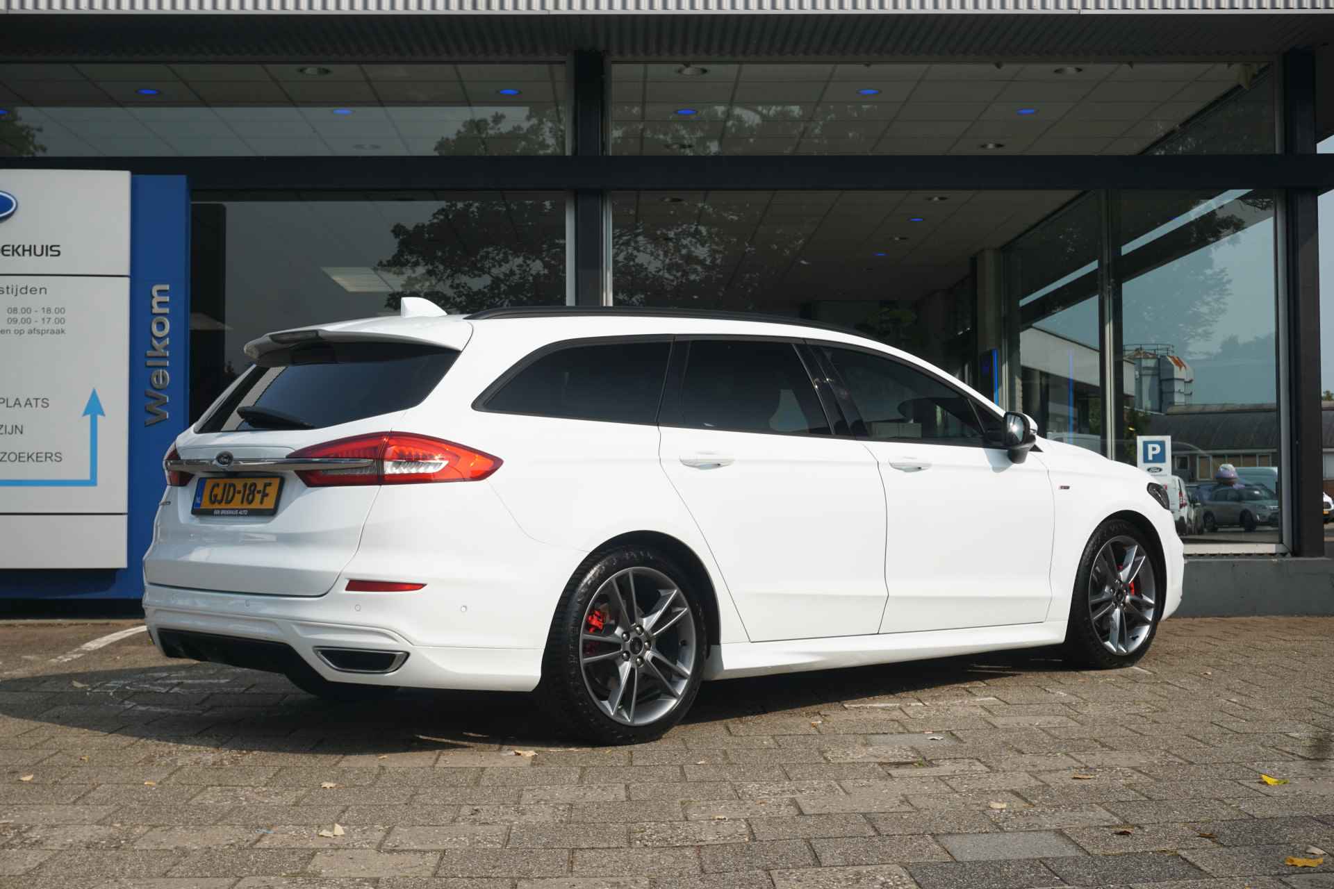 Ford Mondeo Wagon 2.0 Hybrid ST-Line | 19" LMV | BLIS | SONY | ALCANTARA | Winter Pack | Adaptive Cruise Control | Camera | Dealeronderhoude - 4/55