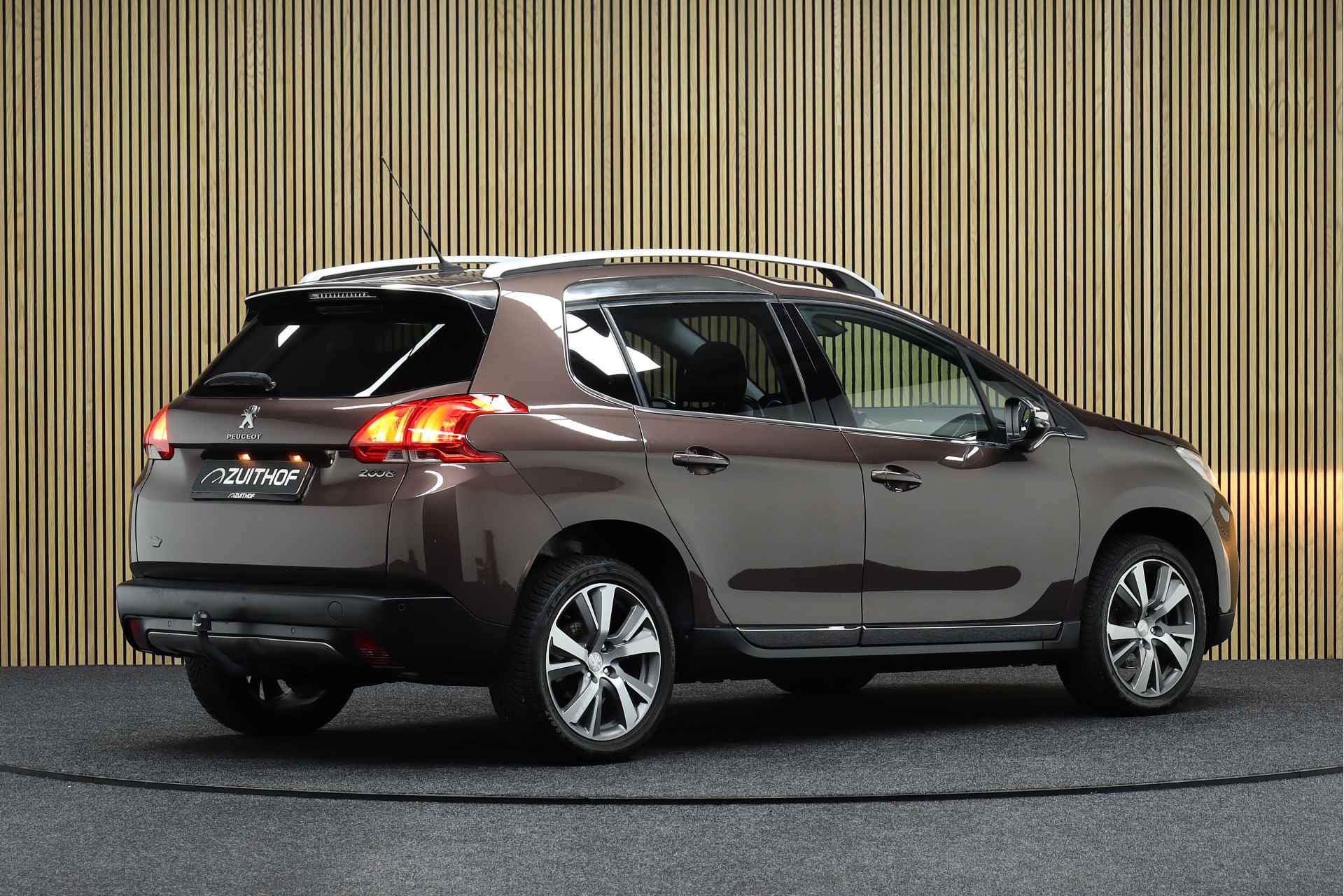 Peugeot 2008 1.6 VTi Féline | Panoramadak | Cruise-control | Navigatie | Clima | Trekhaak - 8/39