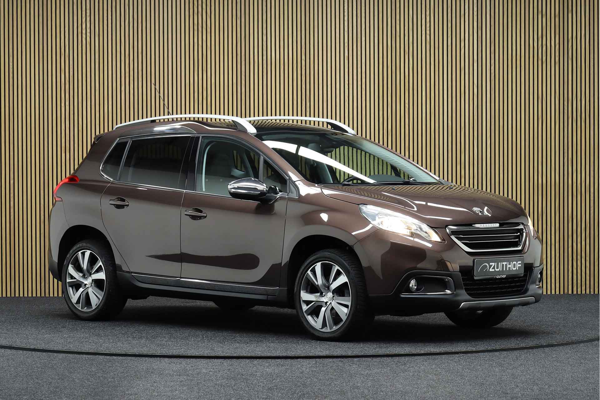 Peugeot 2008 1.6 VTi Féline | Panoramadak | Cruise-control | Navigatie | Clima | Trekhaak - 11/39