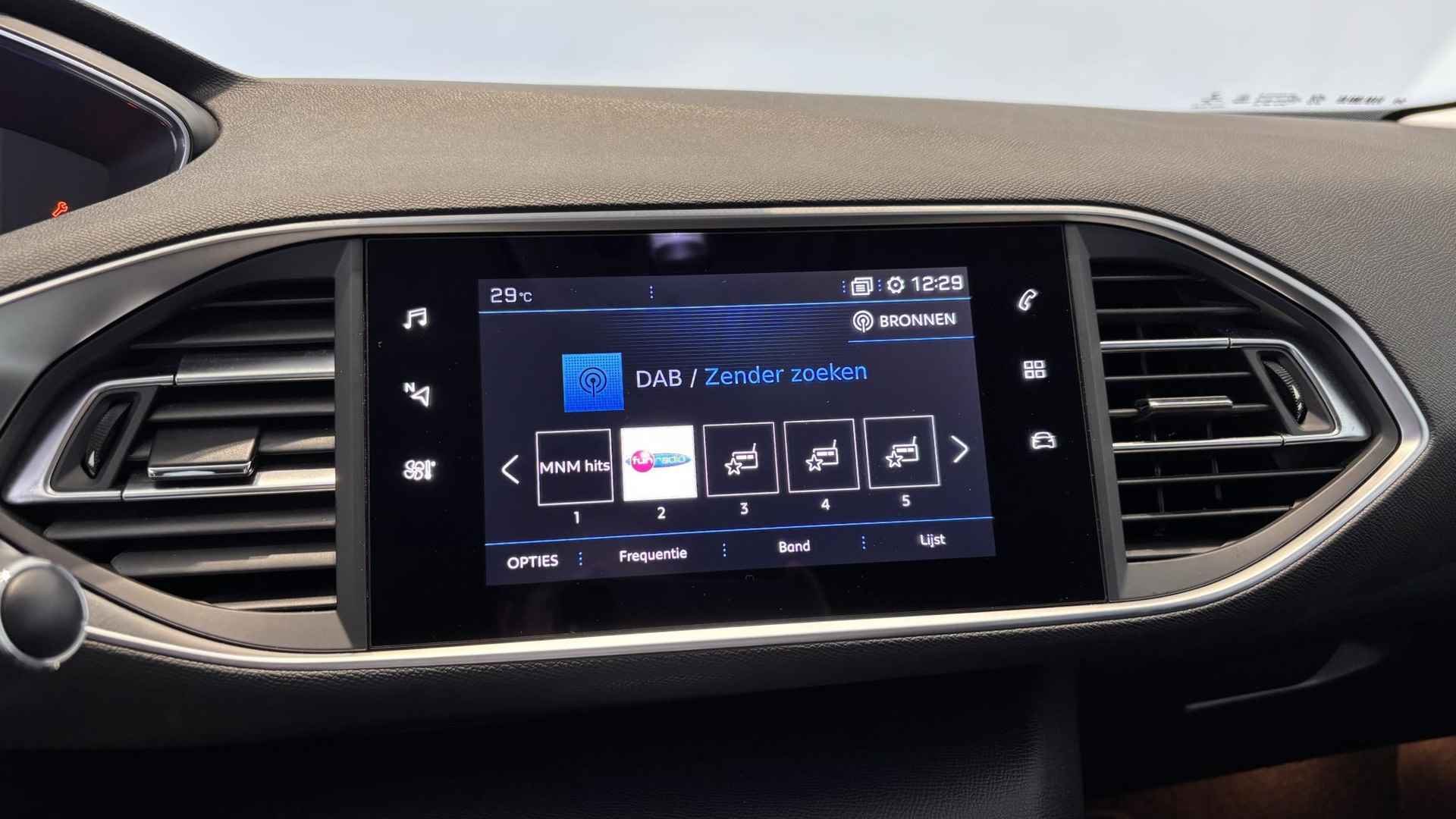 Peugeot 308 1.2 PureTech Allure | Navigatie | Apple Carplay & Android Auto | Climate Control | - 10/23