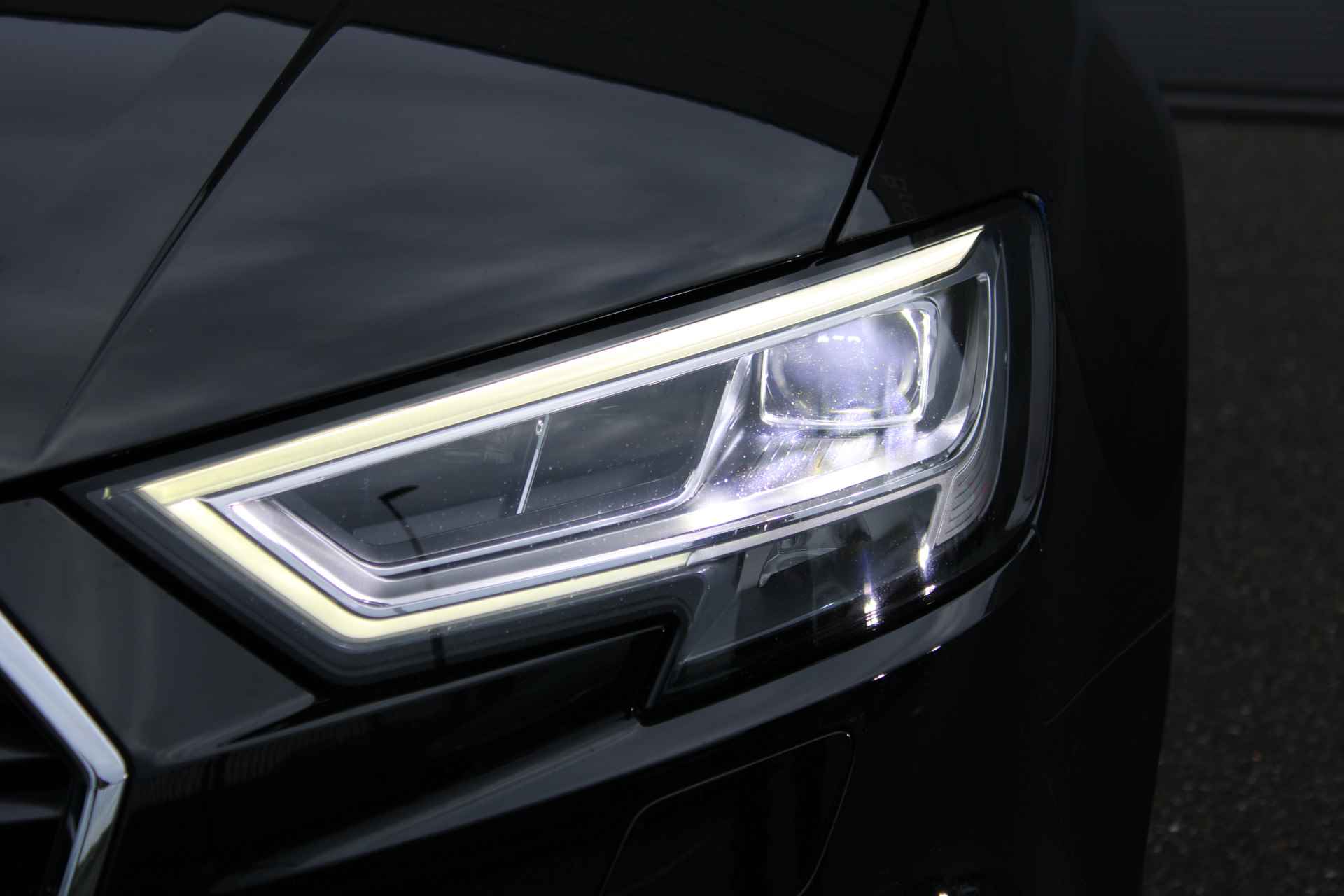 Audi A3 Advance Sport 150pk AUT. | S-LINE IN/EXTERIEUR | PANO | VIRT. COCKPIT | STOELVERW. | NL AUTO! | - 5/44