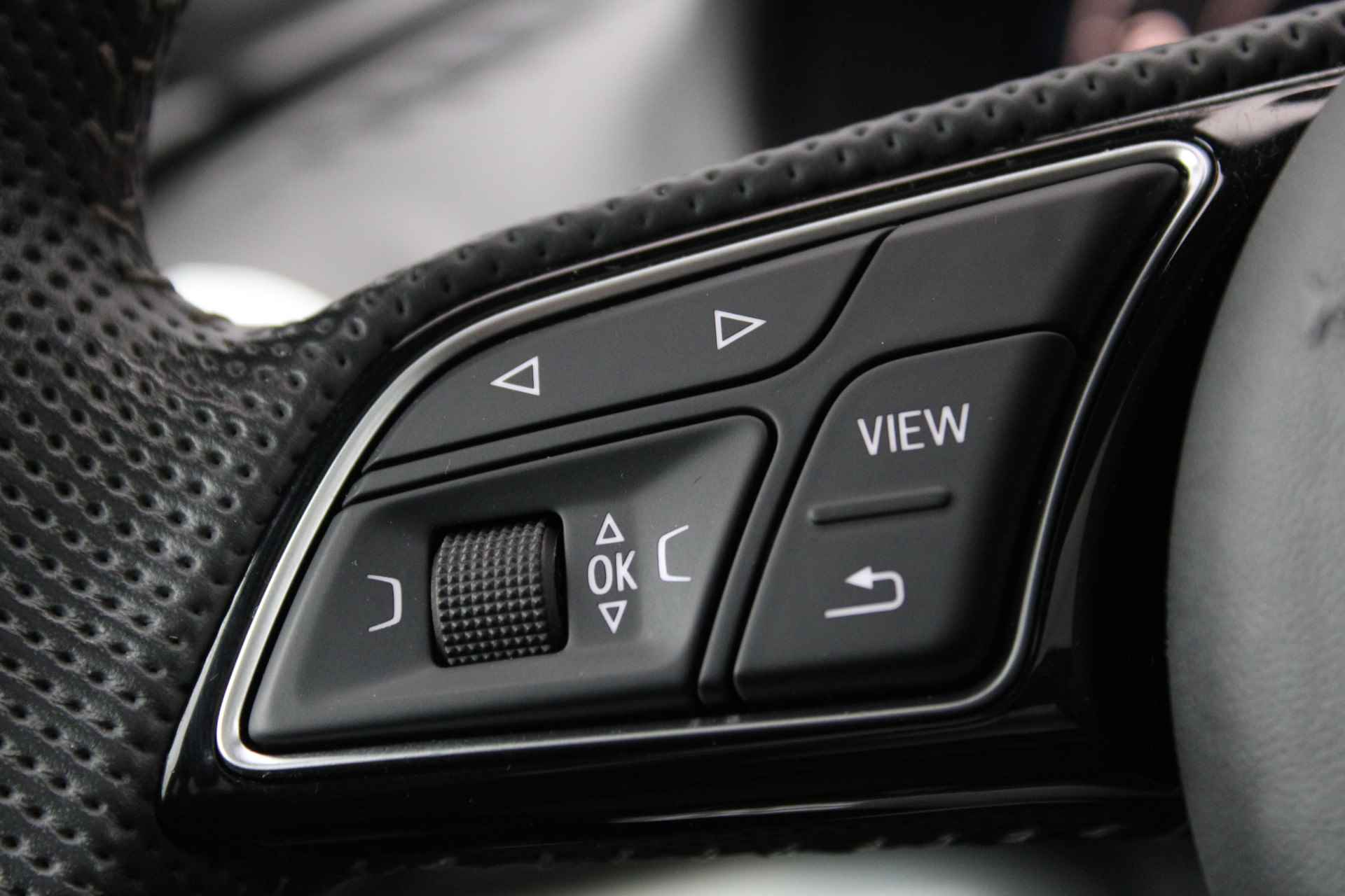 Audi A3 Advance Sport 150pk AUT. | S-LINE IN/EXTERIEUR | PANO | VIRT. COCKPIT | STOELVERW. | NL AUTO! | - 29/44