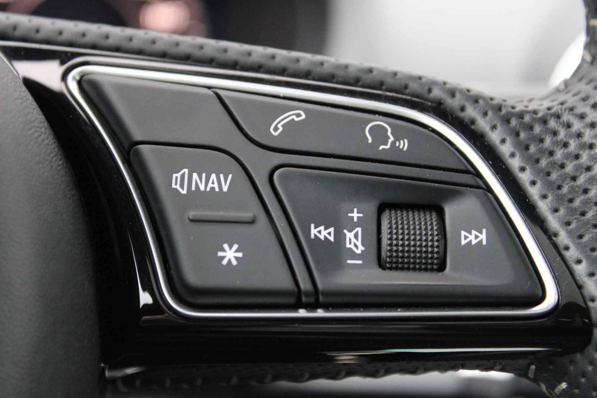 Audi A3 Advance Sport 150pk AUT. | S-LINE IN/EXTERIEUR | PANO | VIRT. COCKPIT | STOELVERW. | NL AUTO! | - 30/44