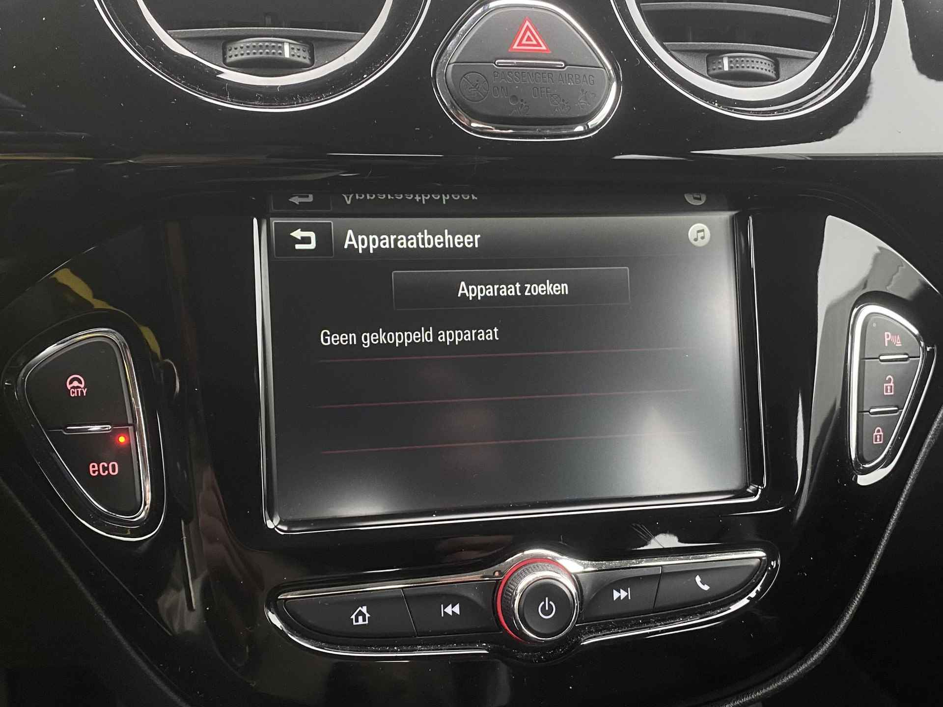 Opel ADAM 1.0 90pk Turbo Jam | Nette auto! | Parkeersensoren | Zwart dak| Carplay | Cruise control | - 15/19