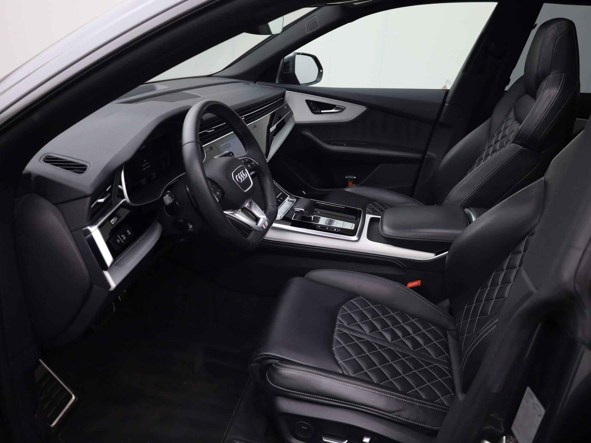 Audi Q8 50 TDI/287PK Quattro S Line | ABT Pakket | Panoramadak | Leder | Trekhaak | ACC + Side Assist | - 16/52