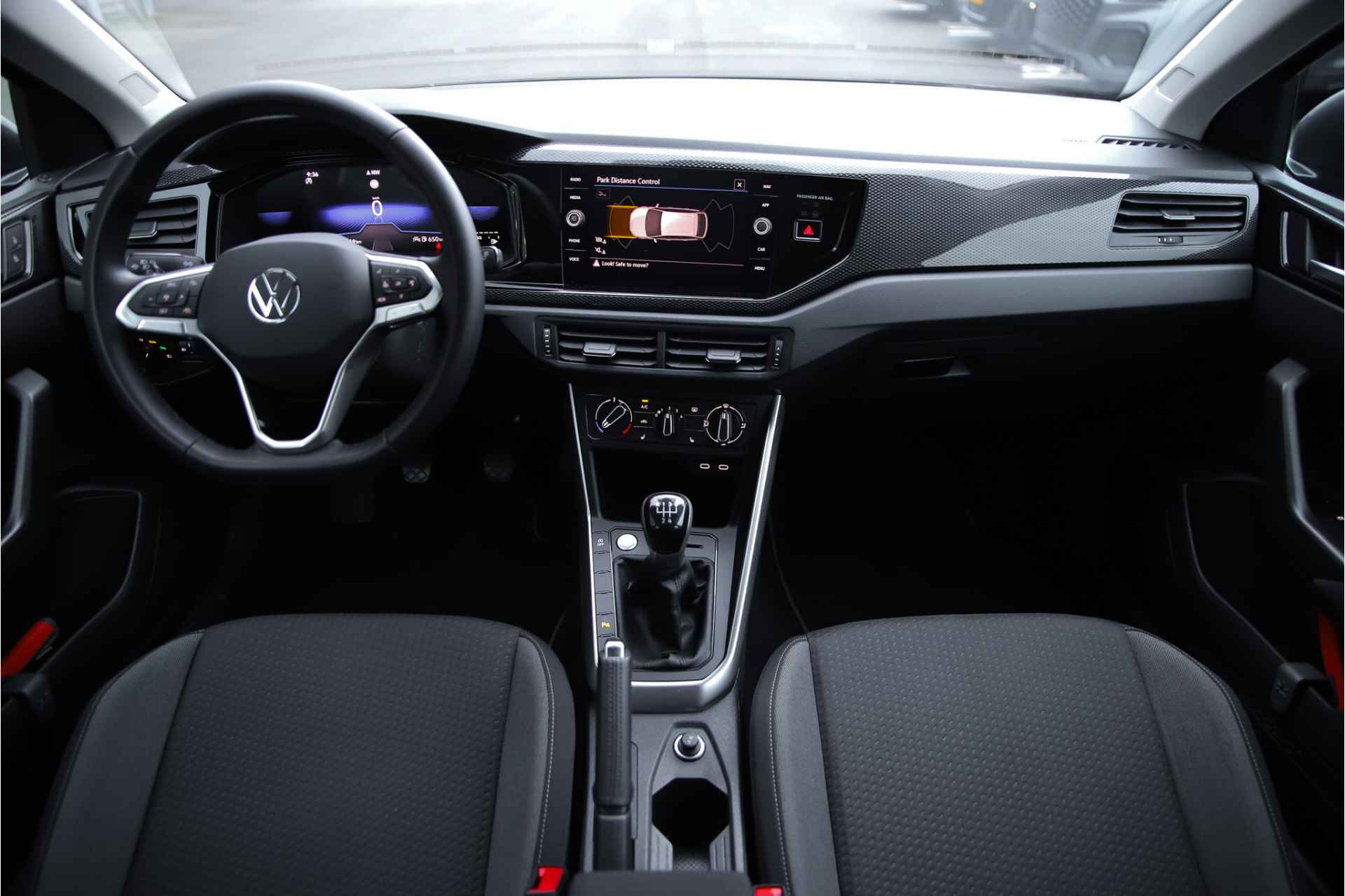 Volkswagen Taigo Life 1.0TSi 95pk | Navigatie | Camera | Stoelverwarming | - 9/33