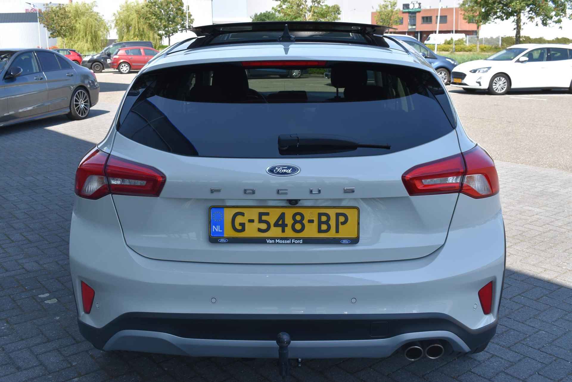 Ford Focus 1.5 EcoBoost Active Business | AUTOMAAT | Winterpakket | Achteruitrij camera | B&O Premium geluidsysteem | Panorama dak | Trekhaak | - 4/21