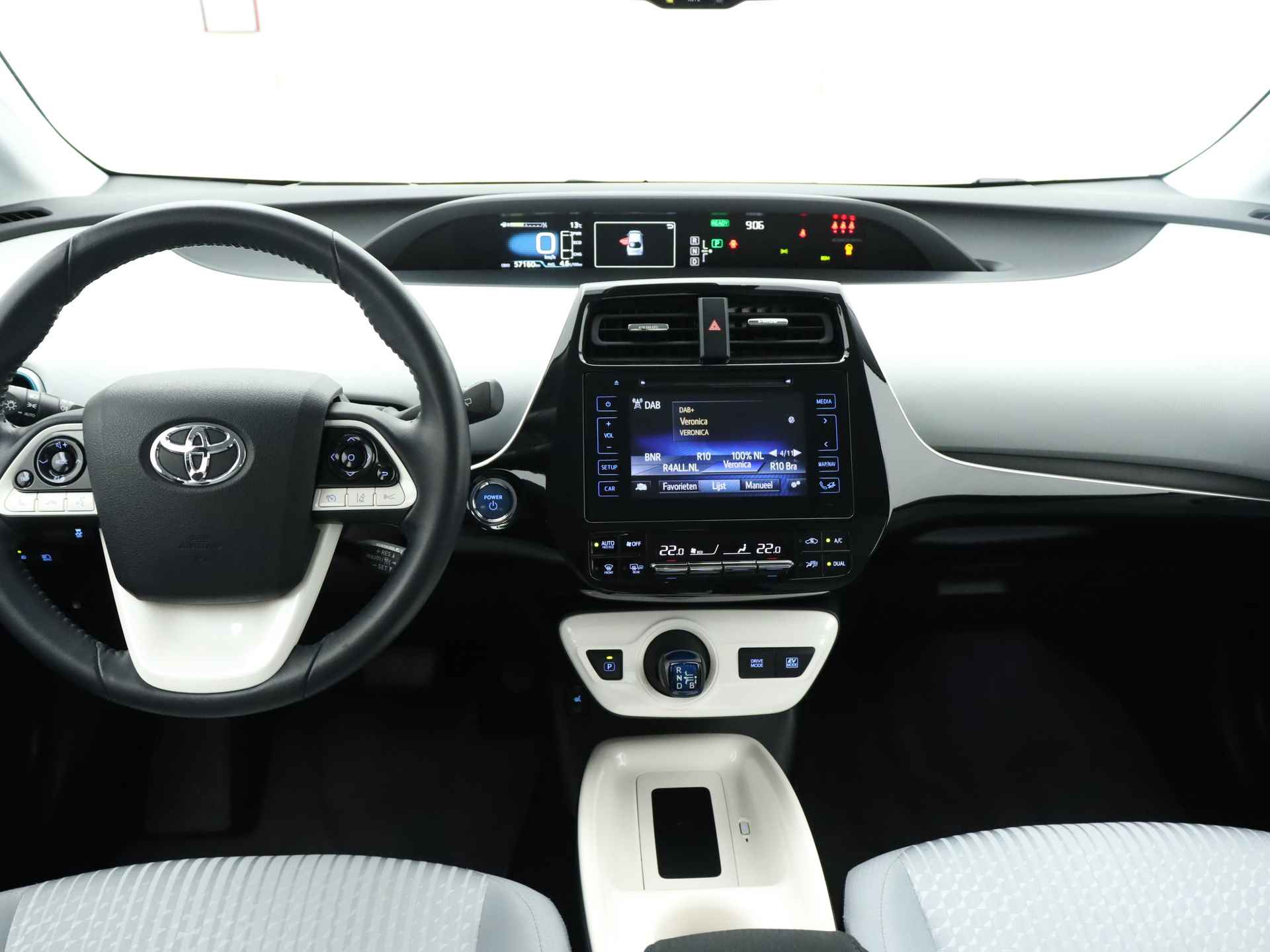 Toyota Prius 1.8 Hybrid Dynamic | Camera | Bluetooth | Airco | - 5/40