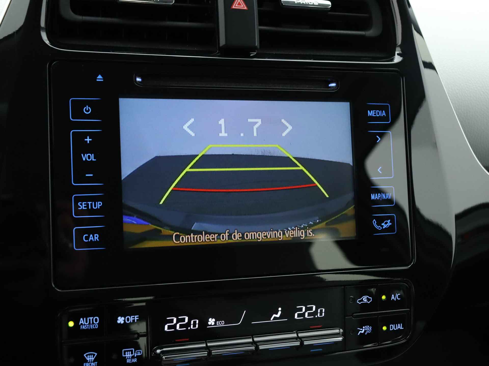 Toyota Prius 1.8 Hybrid Dynamic | Camera | Bluetooth | Airco | - 8/40