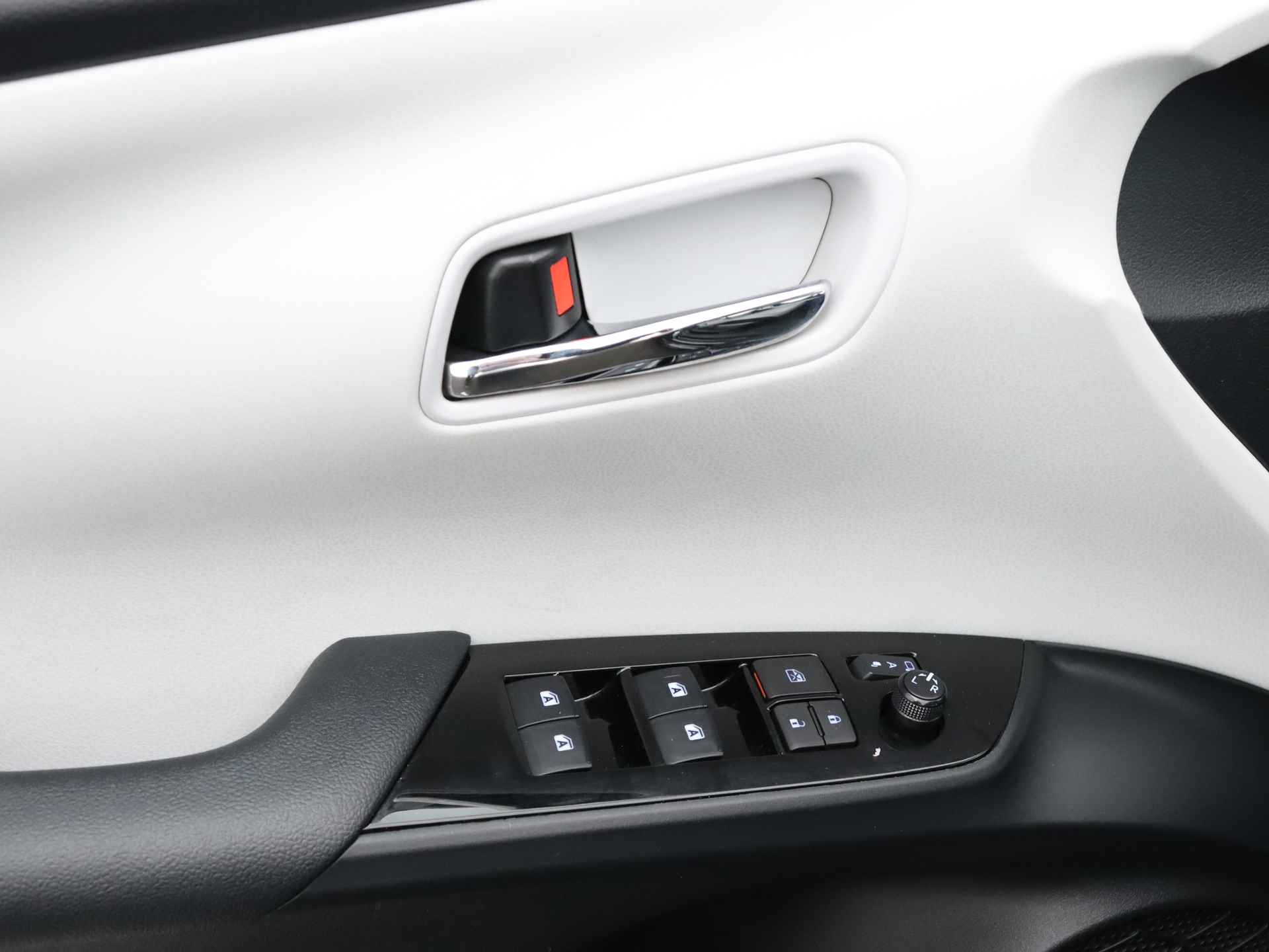 Toyota Prius 1.8 Hybrid Dynamic | Camera | Bluetooth | Airco | - 26/40