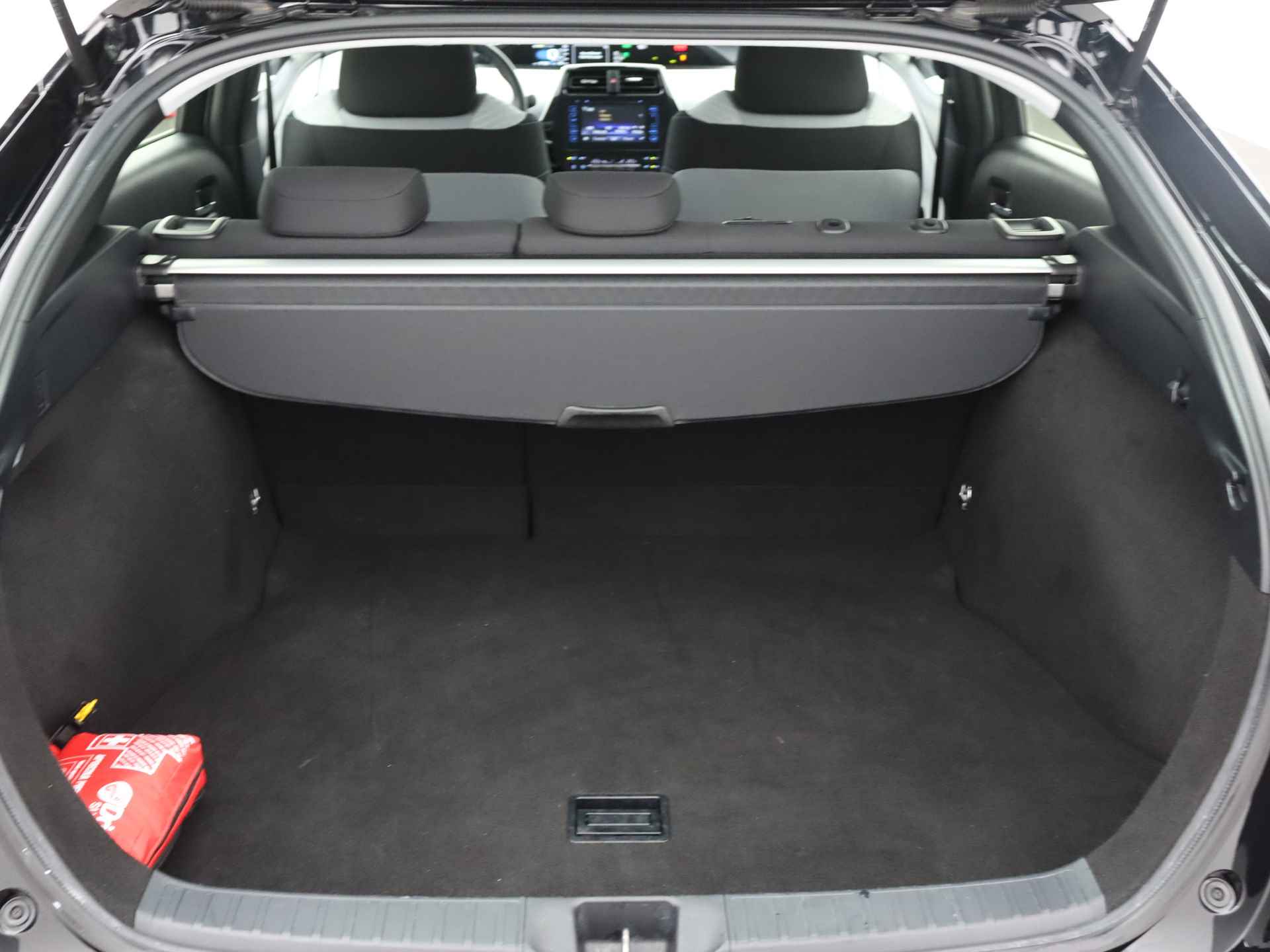 Toyota Prius 1.8 Hybrid Dynamic | Camera | Bluetooth | Airco | - 30/40