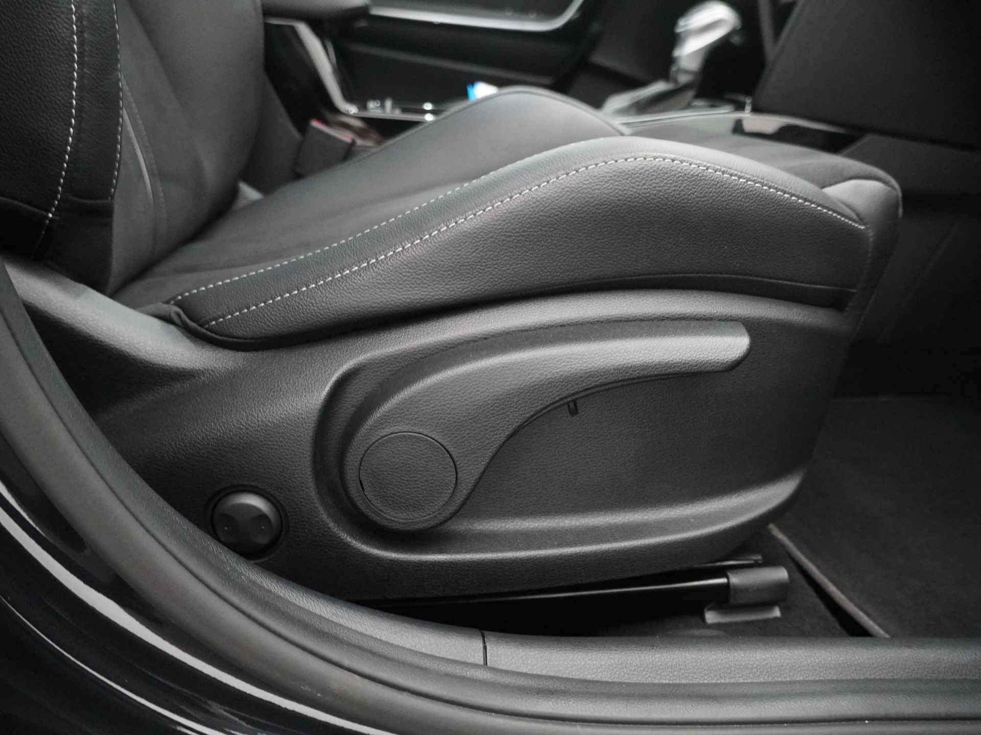 Kia Ceed Sportswagon 1.5 T-GDi GT-Line Automaat - Apple CarPlay/Android Auto - Stoel en stuurwiel verwarming - Panoramadak - Fabrieksgarantie tot 02-2029 - 40/51